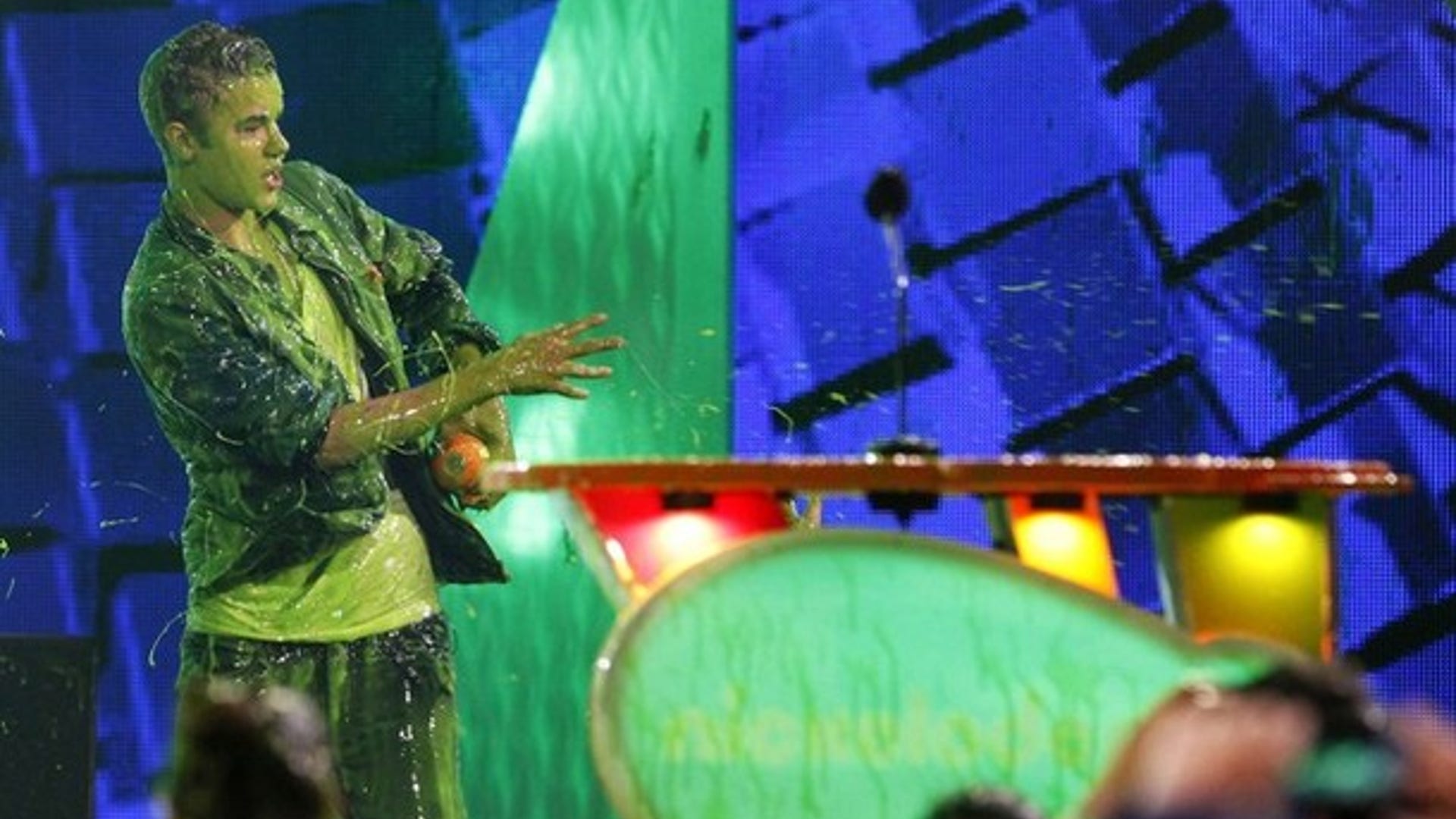 18_justin_bieber_slime