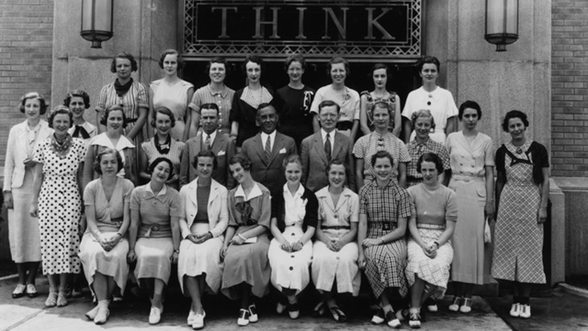 IBM History 1935_Systems_Service_Women