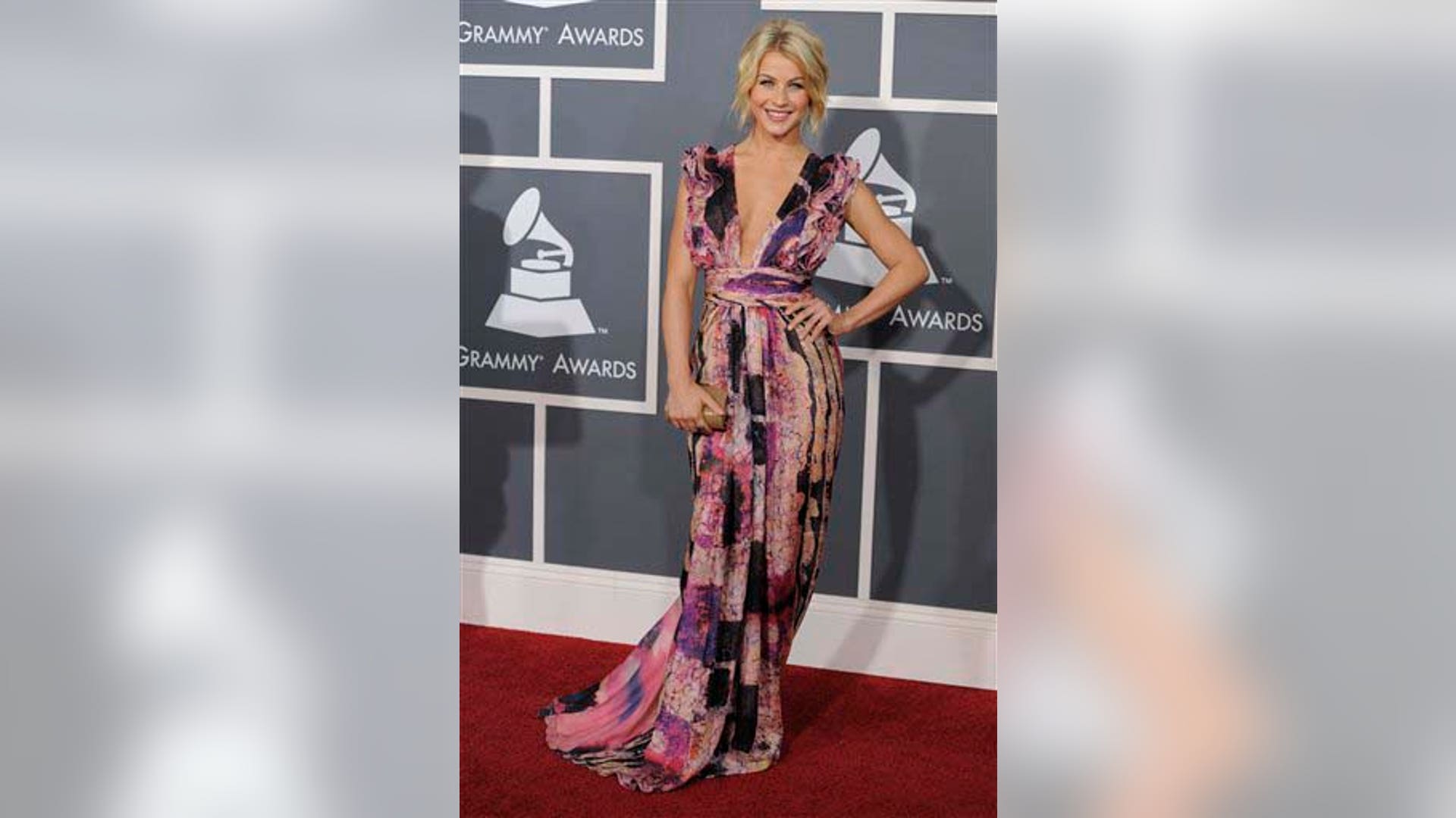 1Julianne Hough Grammny