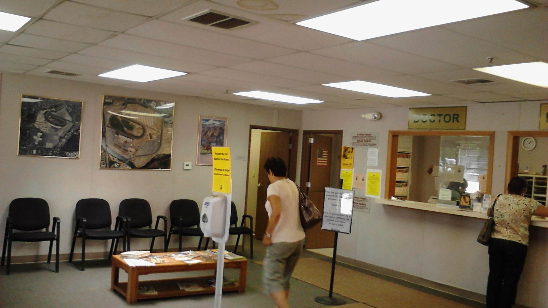 Inside_CTHF_Clinic_Santa_Anita_Racetrack