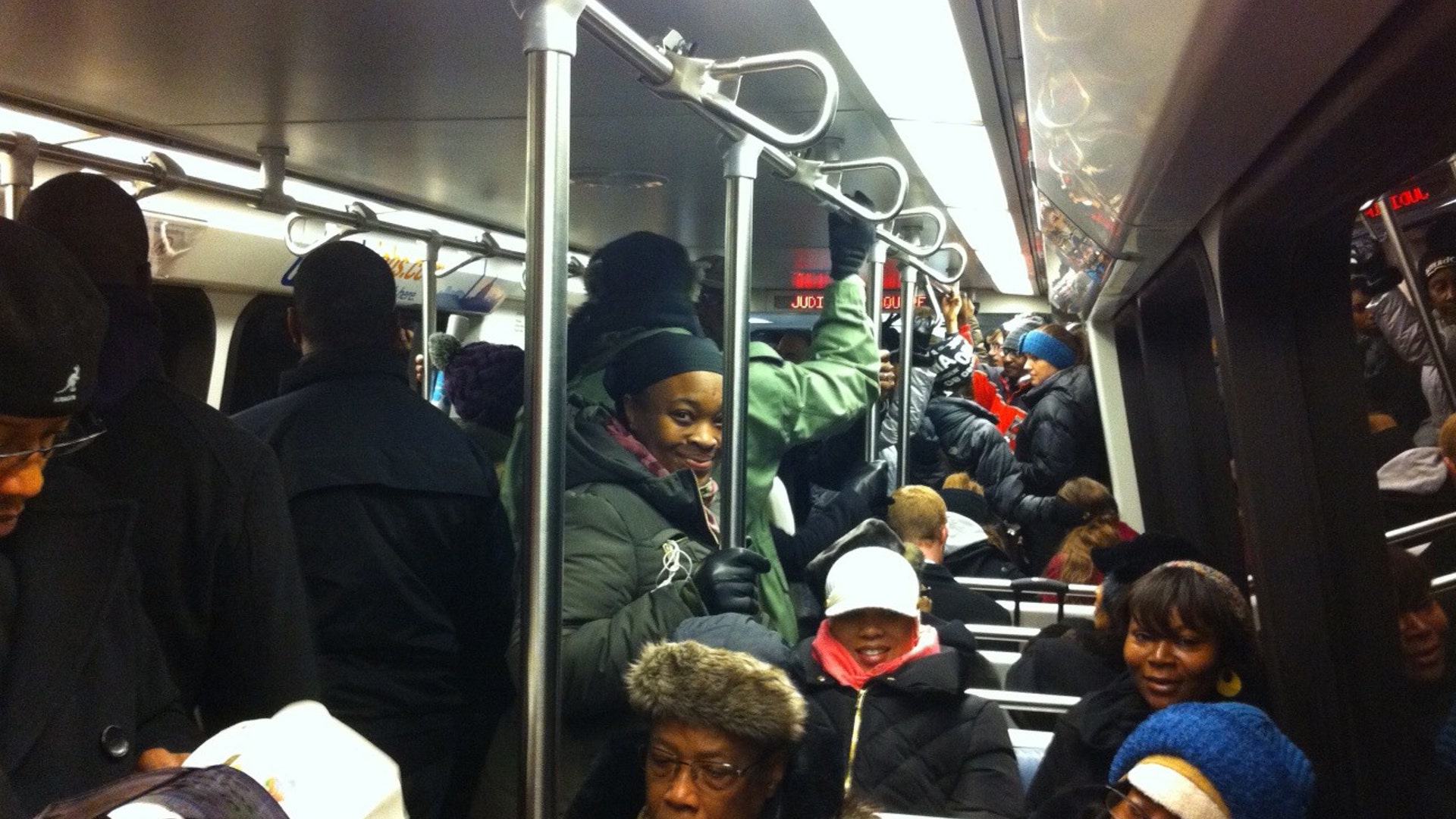 Obama_Swearing_In_2013_subway