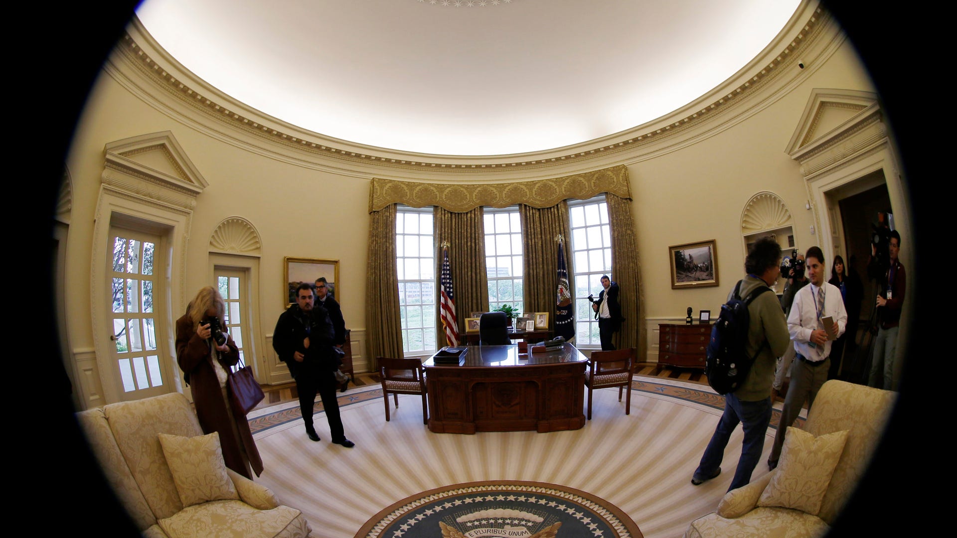 Bush_Library_Garc_4__J