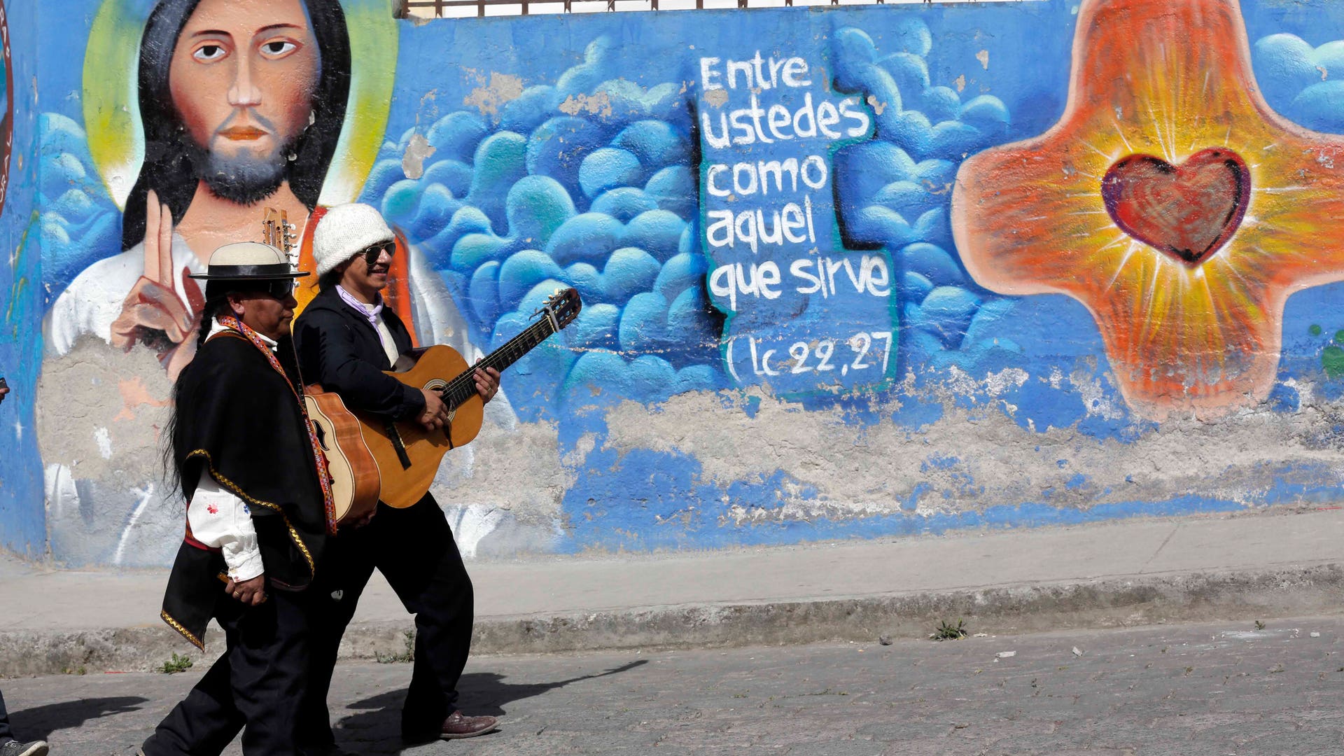 Ecuador_Indigenous_Pope__7_