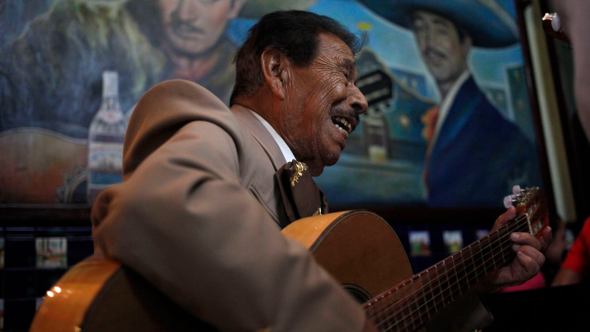 mexico_mariachi_temple__4_