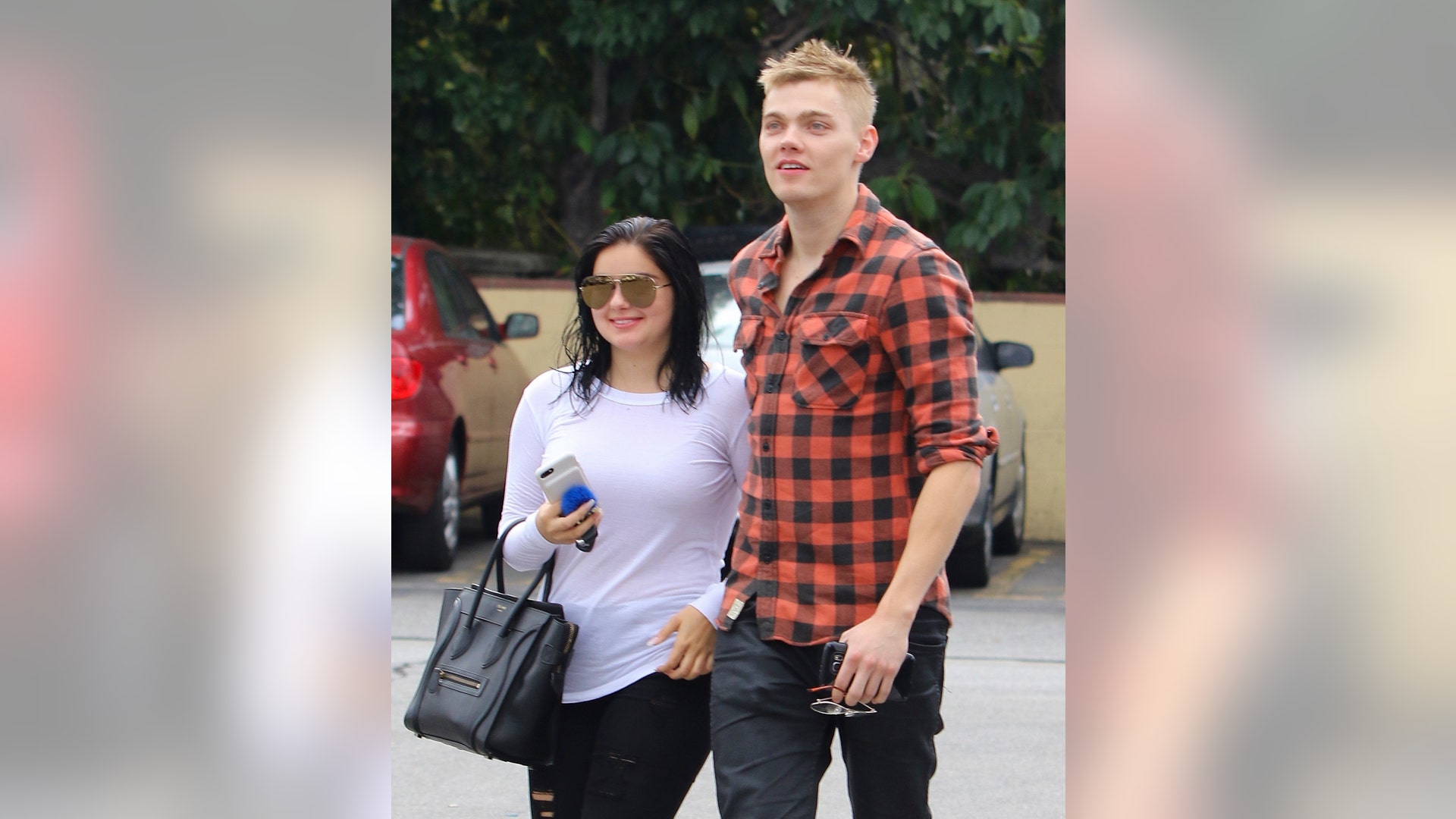 Ariel Winter and Llevi Meaden
