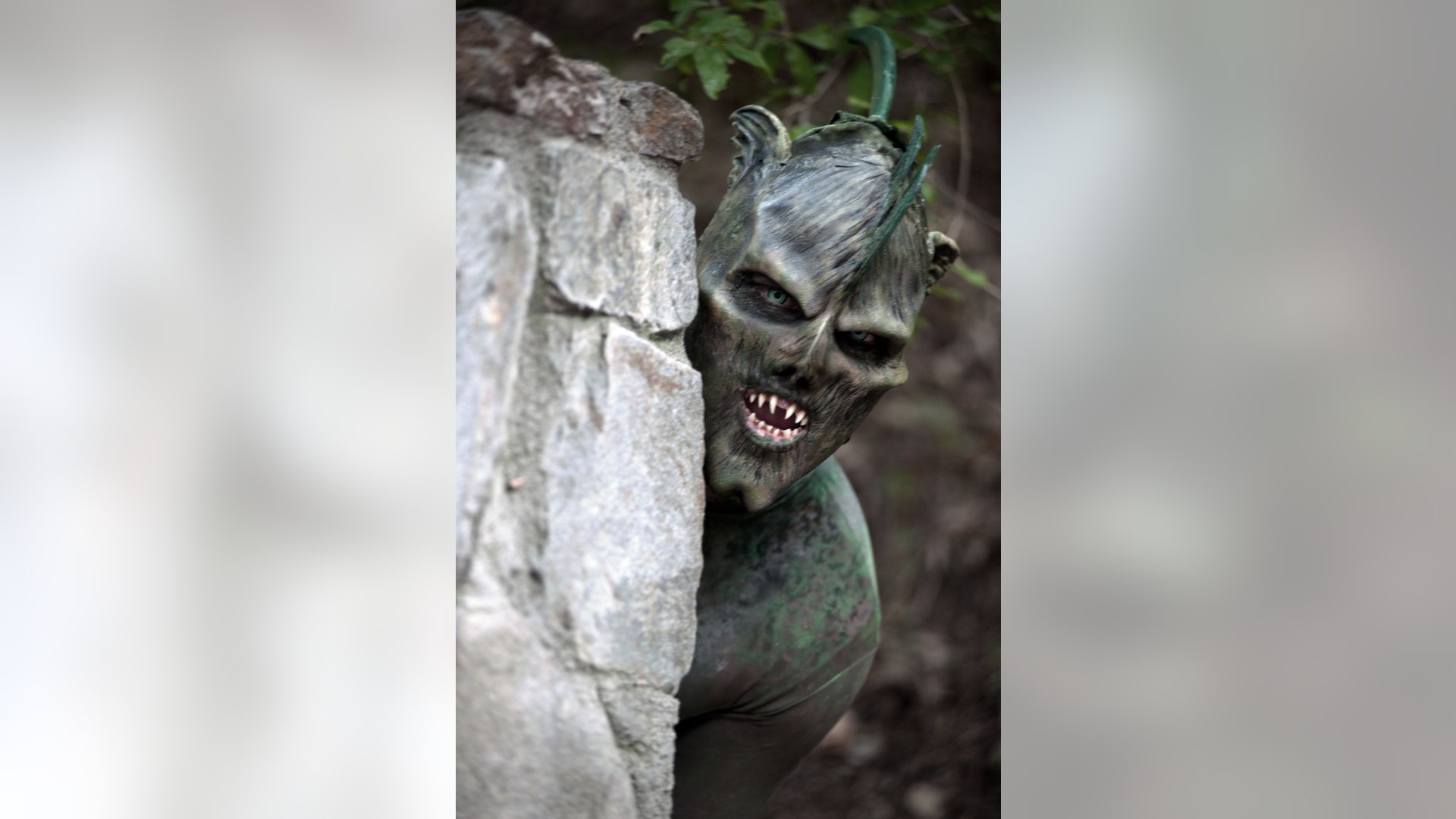 2__FrightFest_Chupacabra__Six_Flaggs_Magic_Mountain