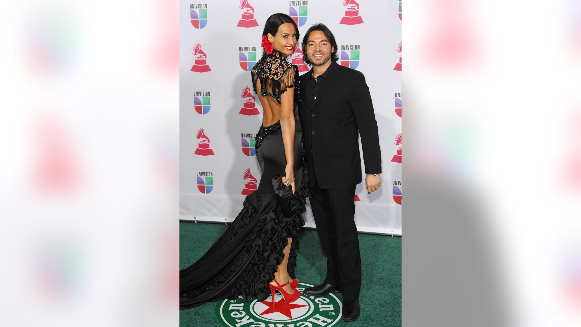 2012_Latin_Grammy_Awa_Garc_1