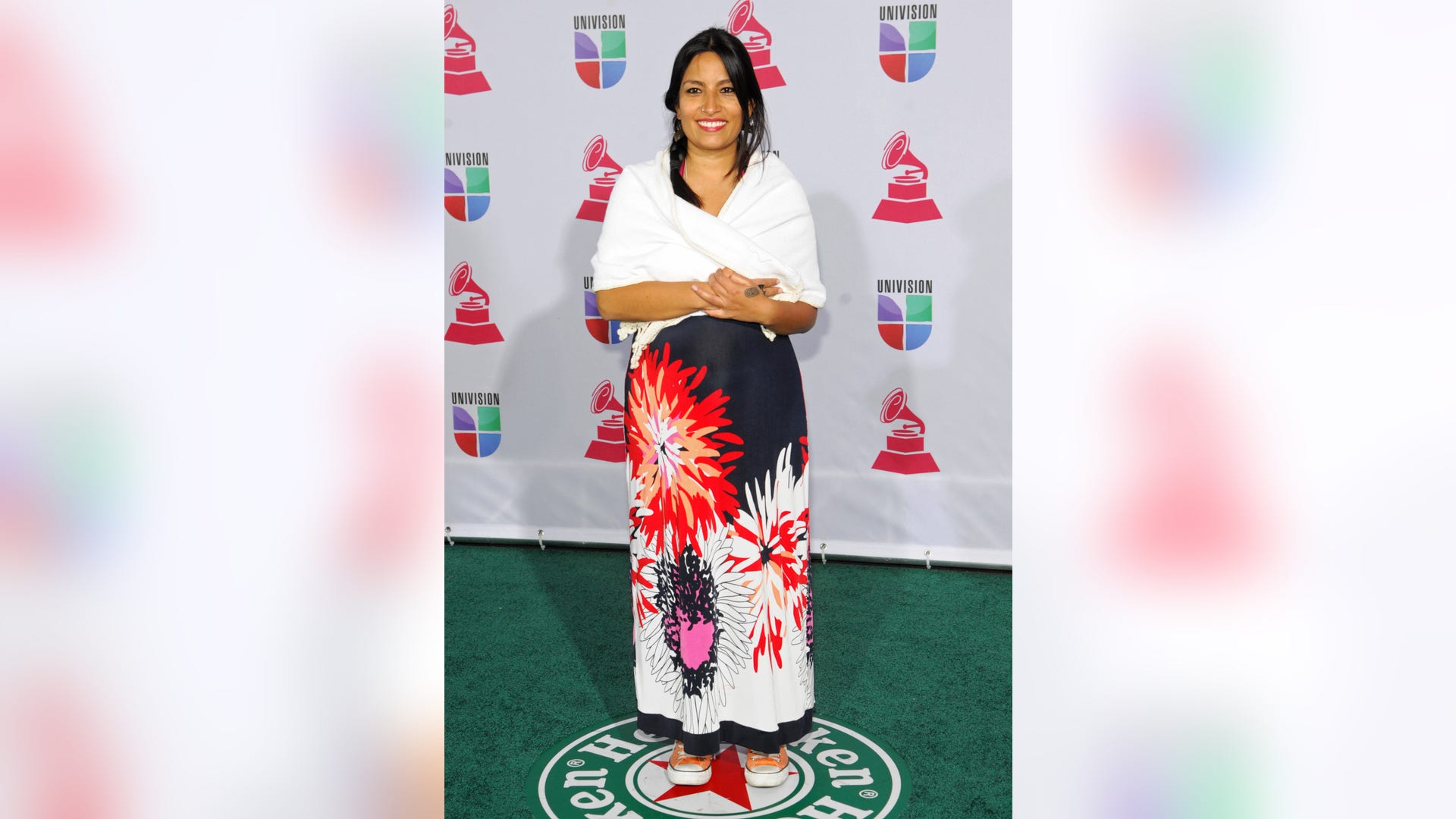 2012_Latin_Grammy_Awa_Garc_6_lat