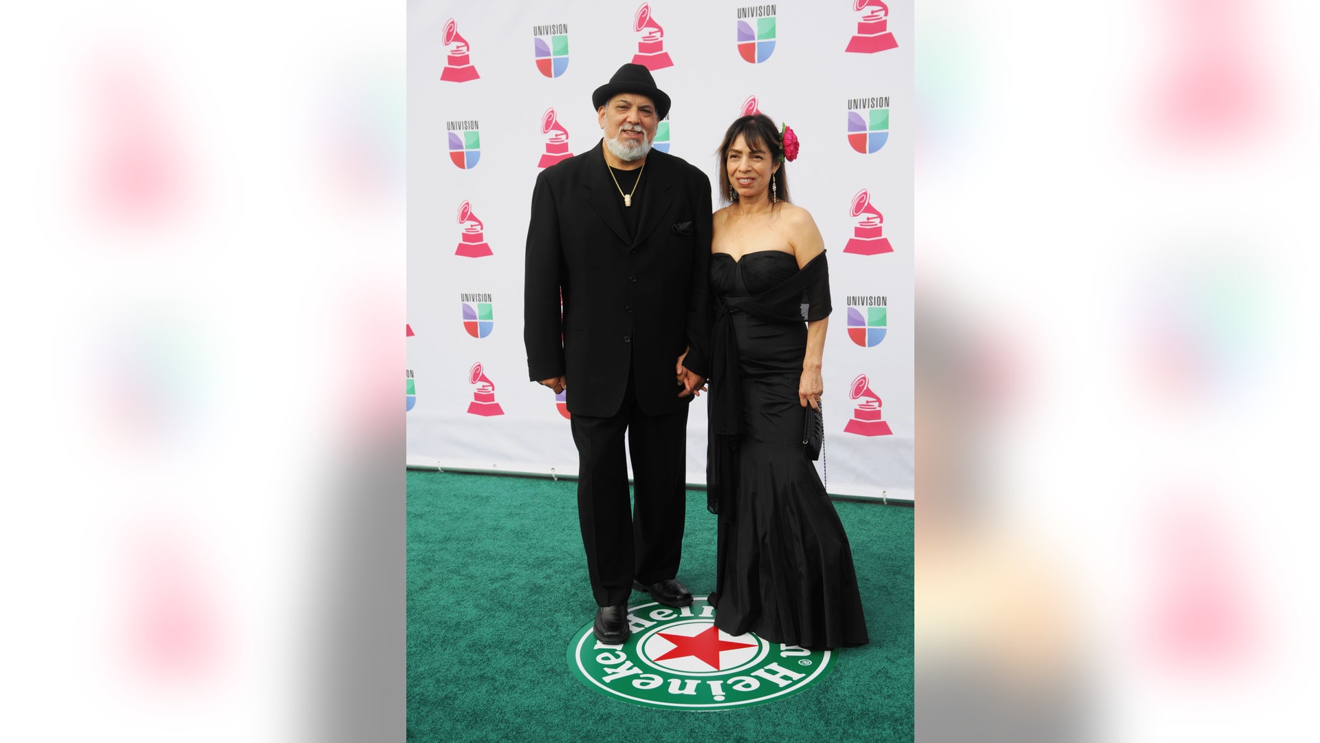2012_Latin_Grammy_Awa_Garc