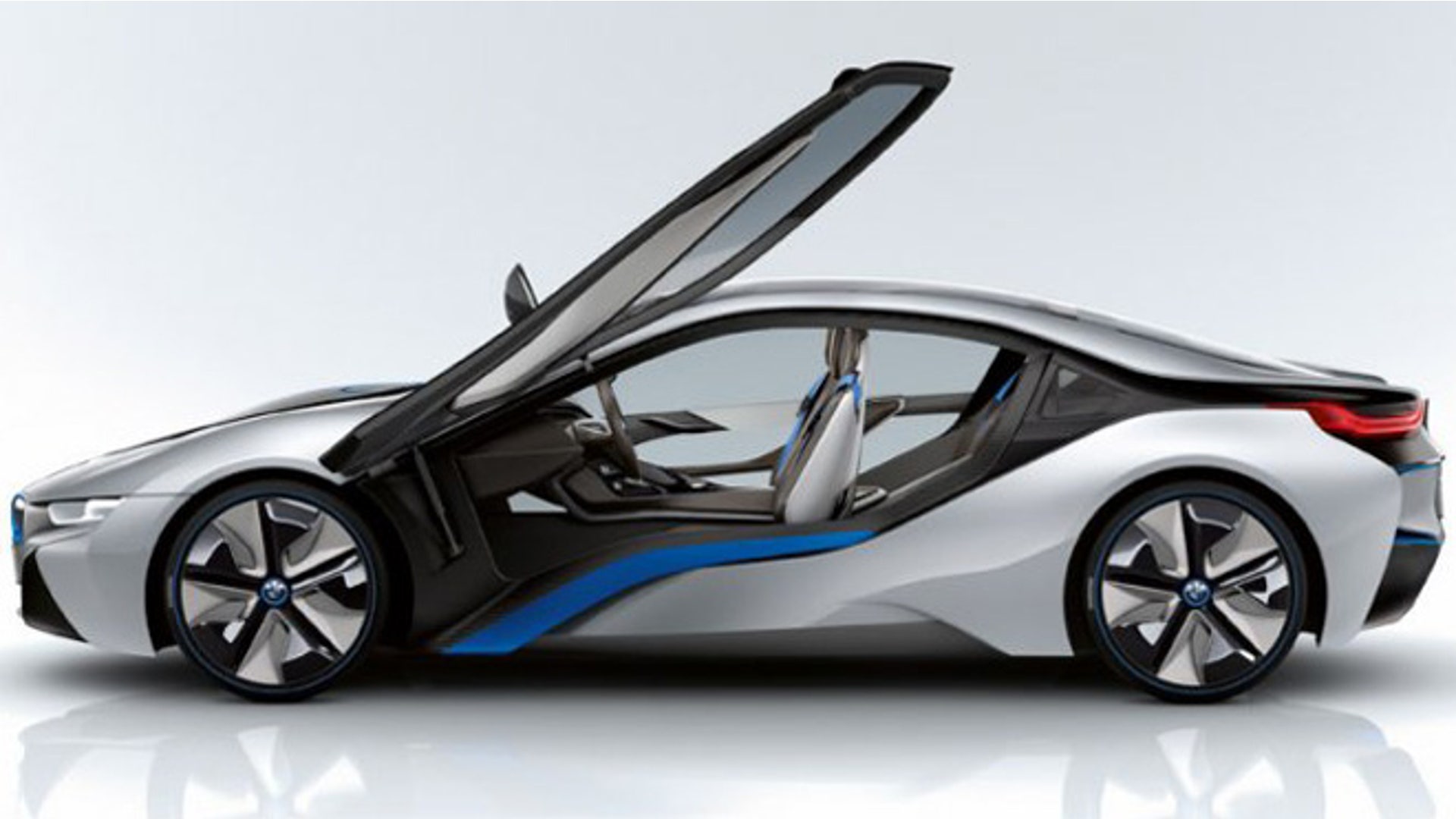 2013_i8