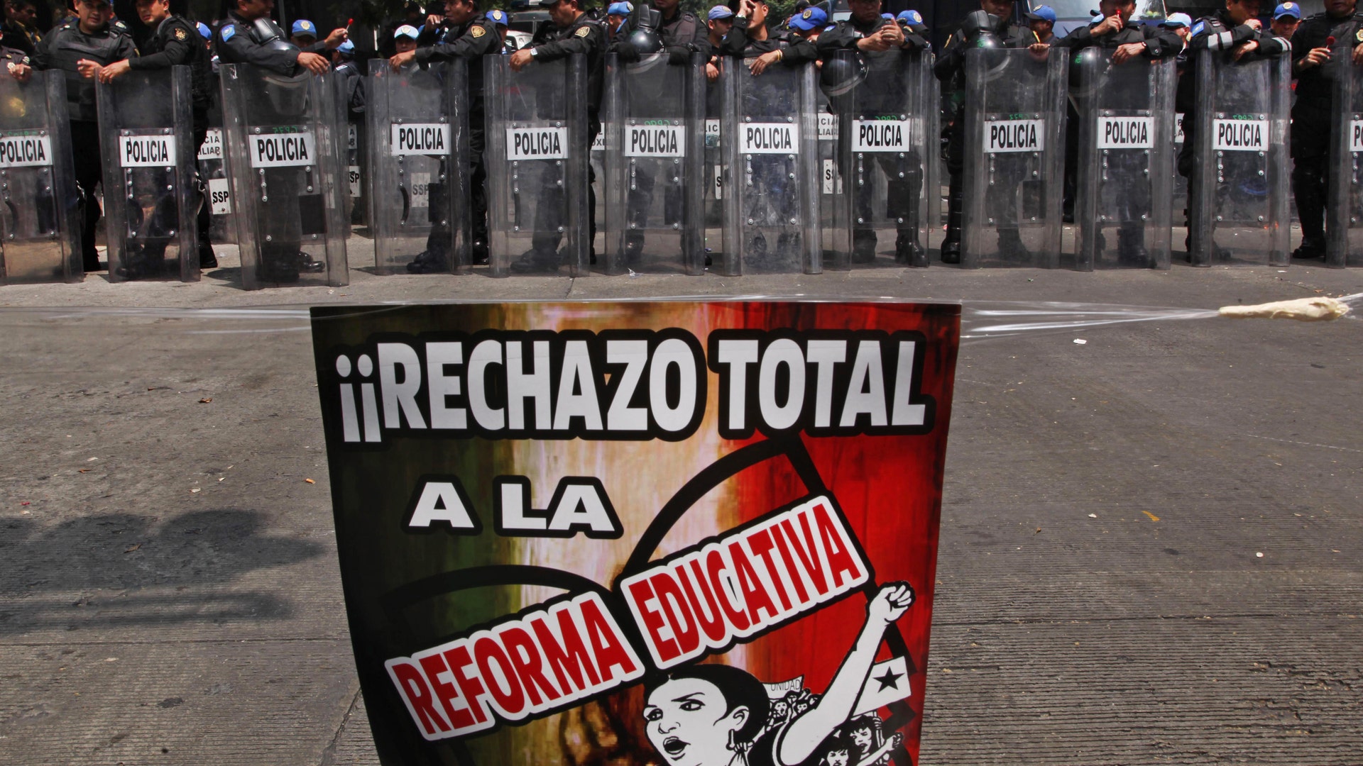 Mexico_Teacher_Protest