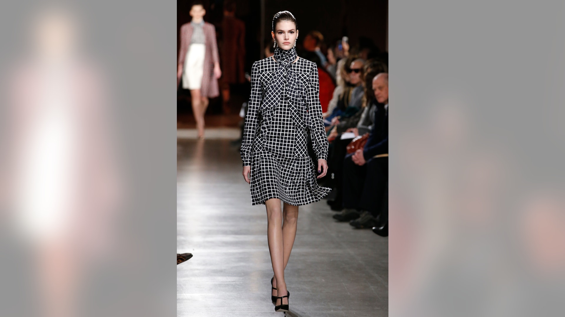 Oscar_de_la_renta_fw_2015__4_