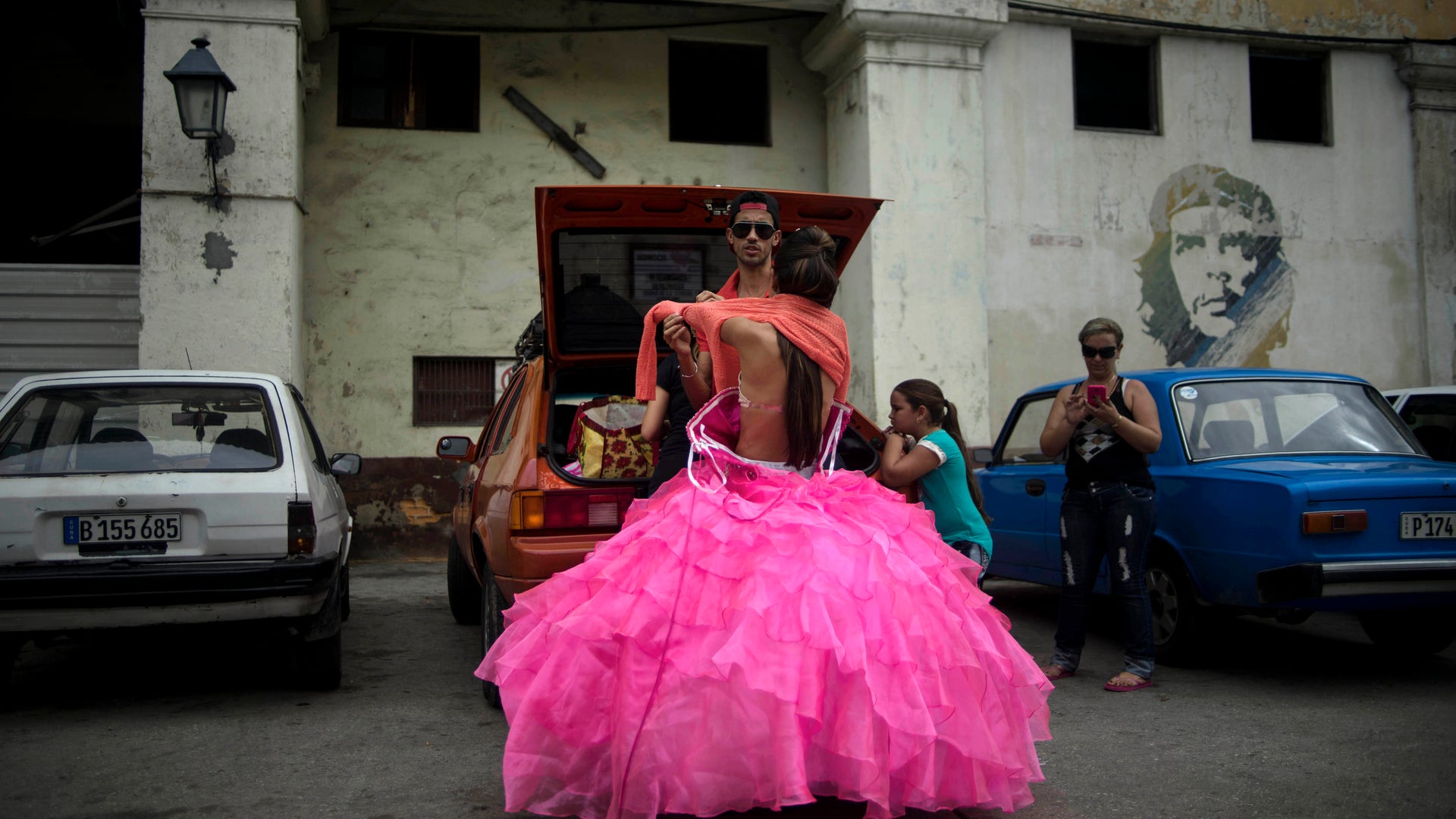 Cuba_Quinceaneras_Vros__1_