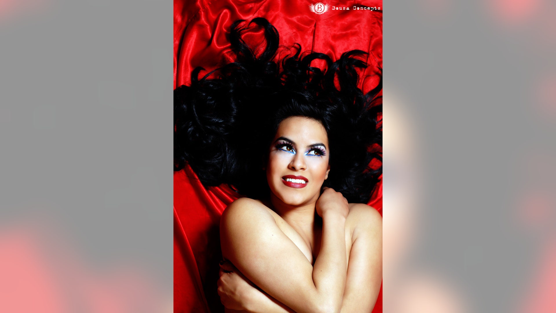 La_Chica_Boom_BousaConcepts