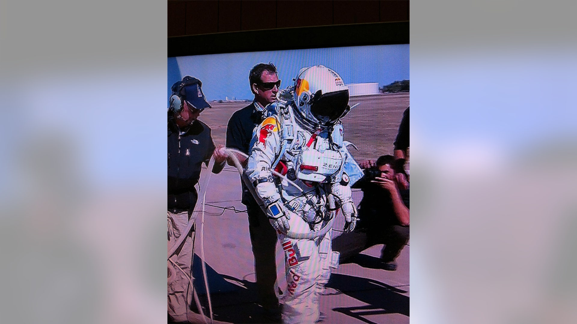 felix_enters_capsule_dayof