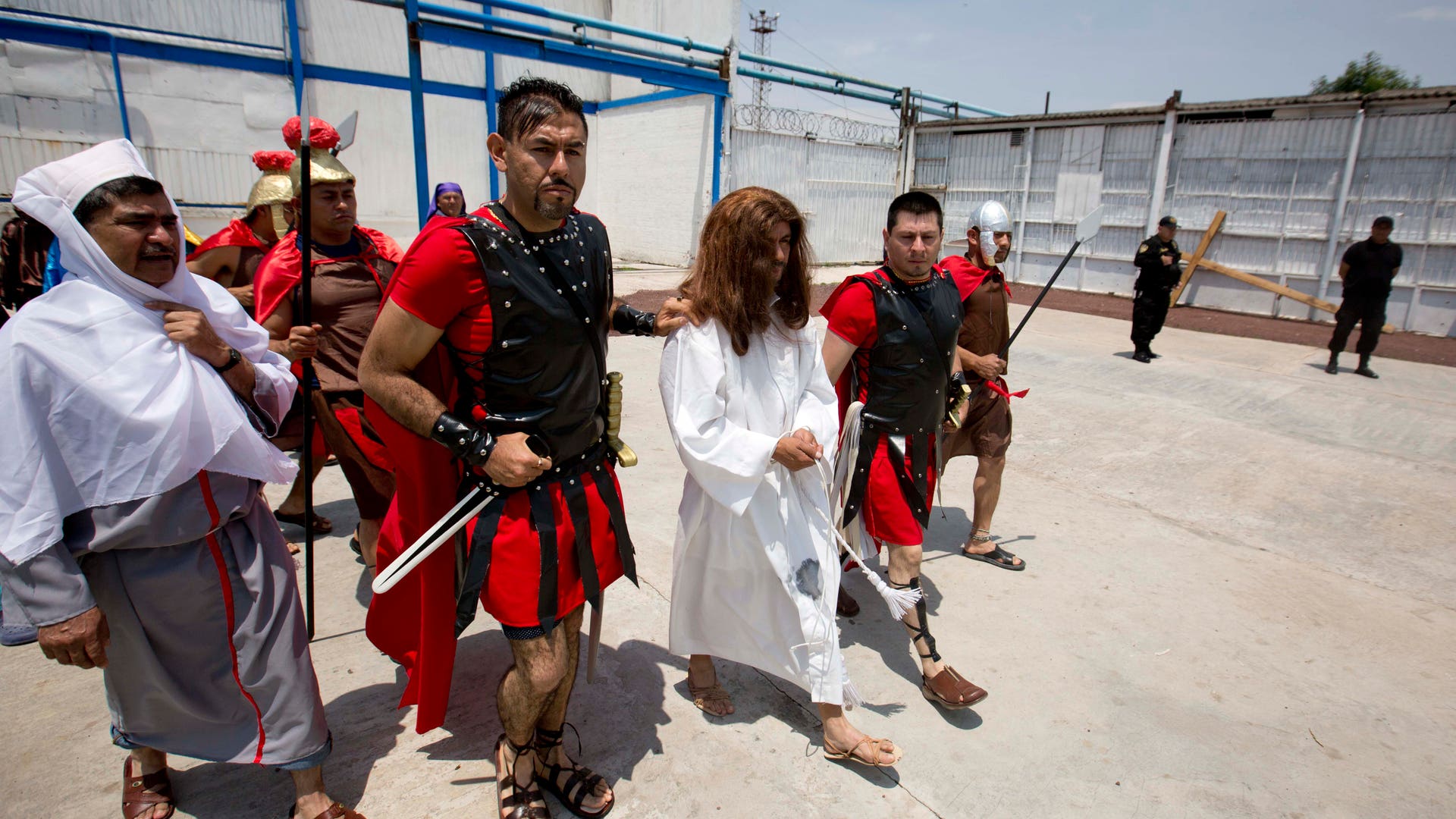 Good_Friday_LatAm__24_