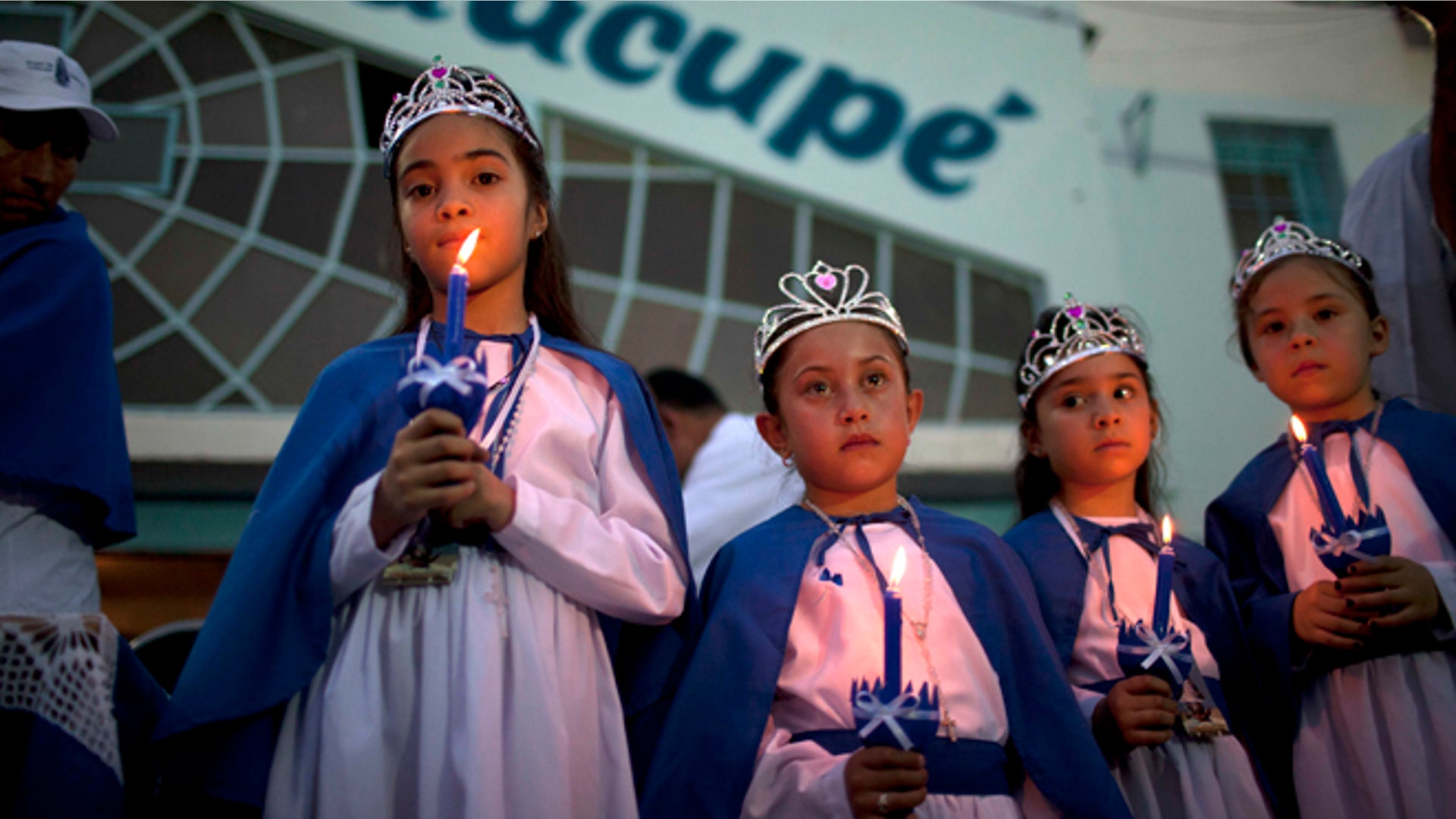 Argentina_Blue_Virgin_Grat__13_