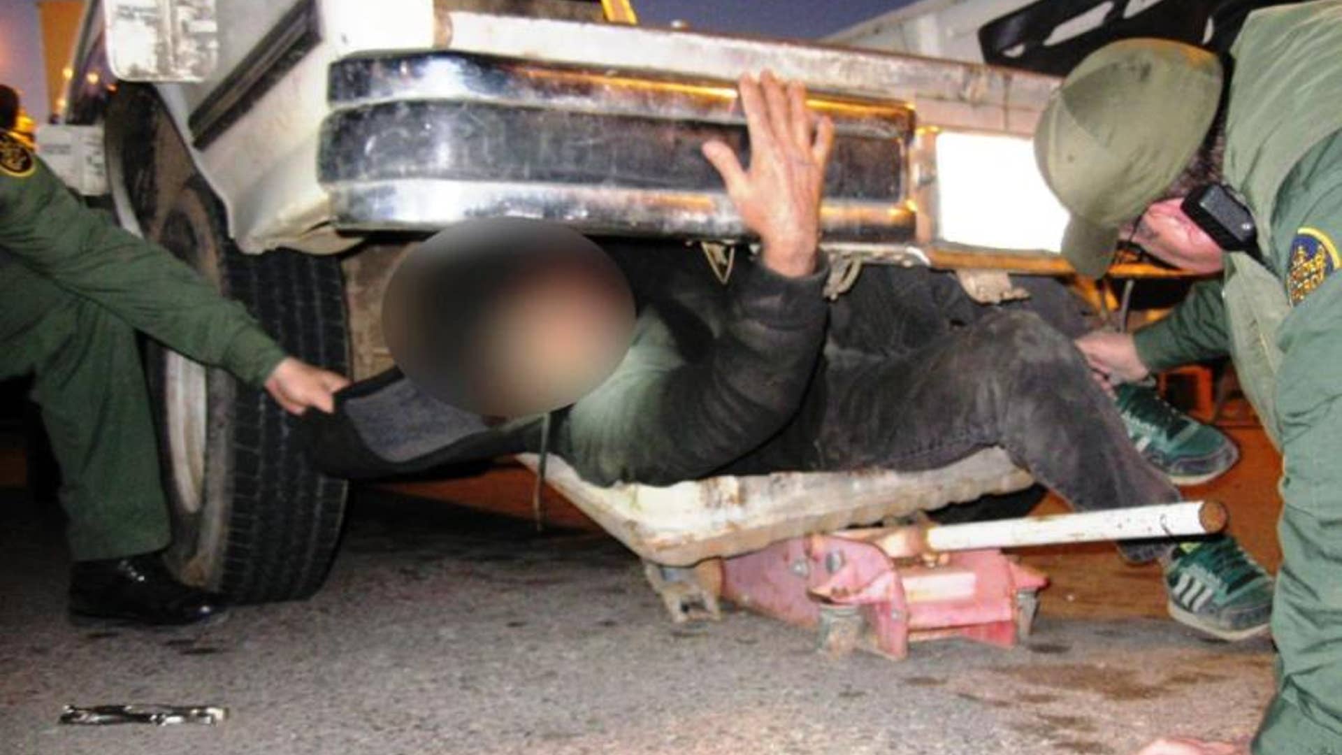 3___Dangerous_Human_Smuggle