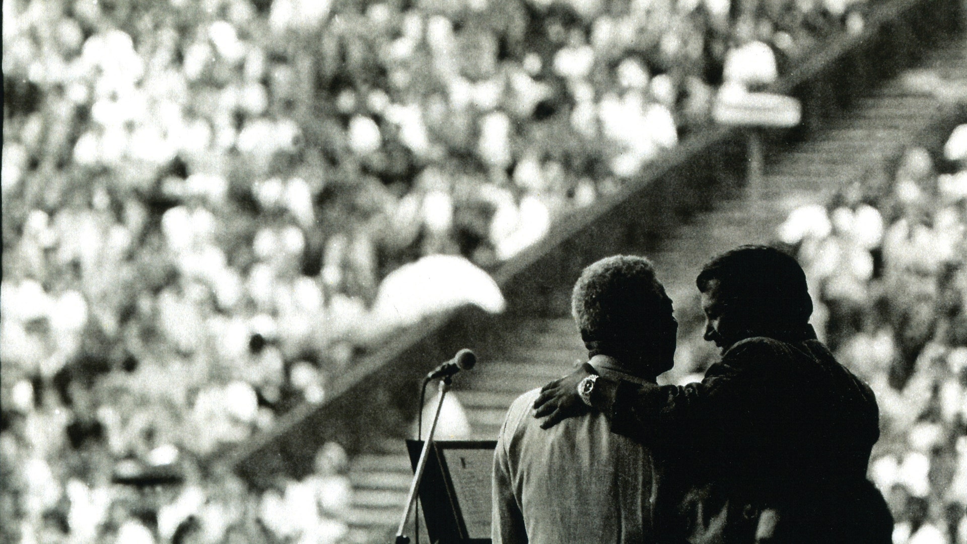 3__ArturoSandoval_Dizzy_2_Courtesy_of_Arturo_Sandoval