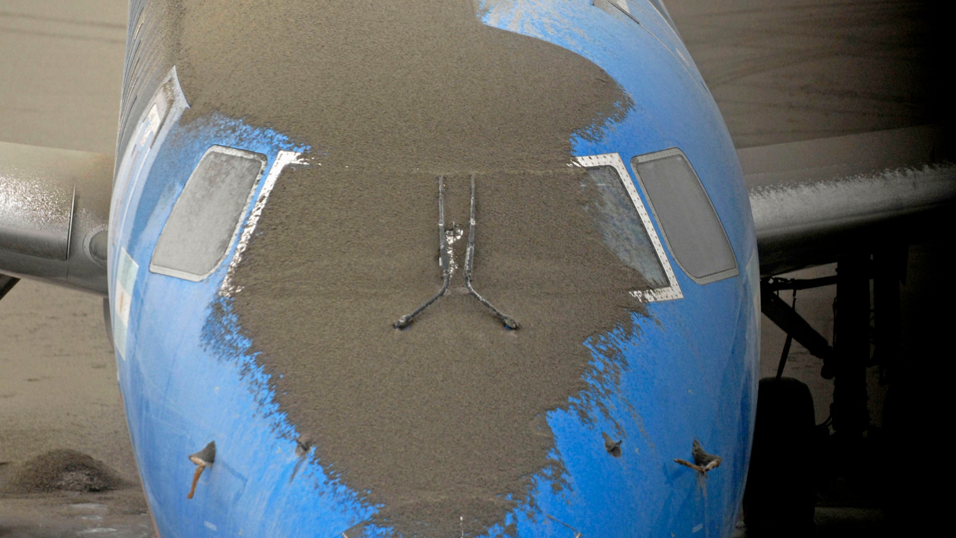 Ash_Airplane_Argentina