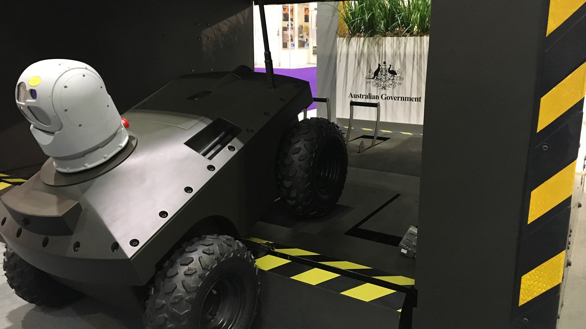 Fancy tech for weapons at DSEI 2017 in London.