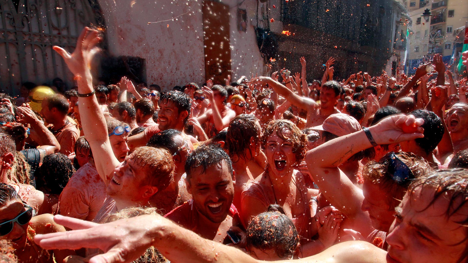 Spain_Tomatina_Food_8