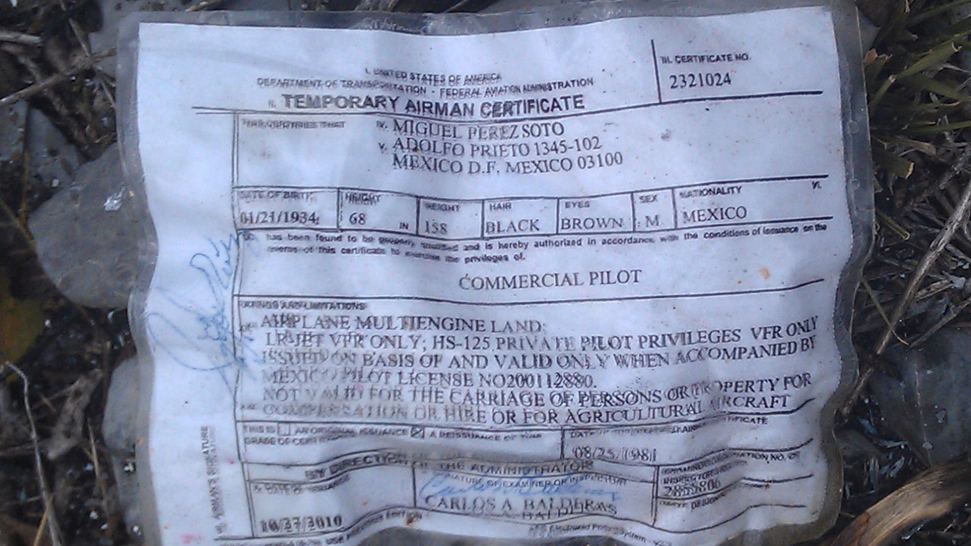 Mexico_Singers_Plane__Carr_3_