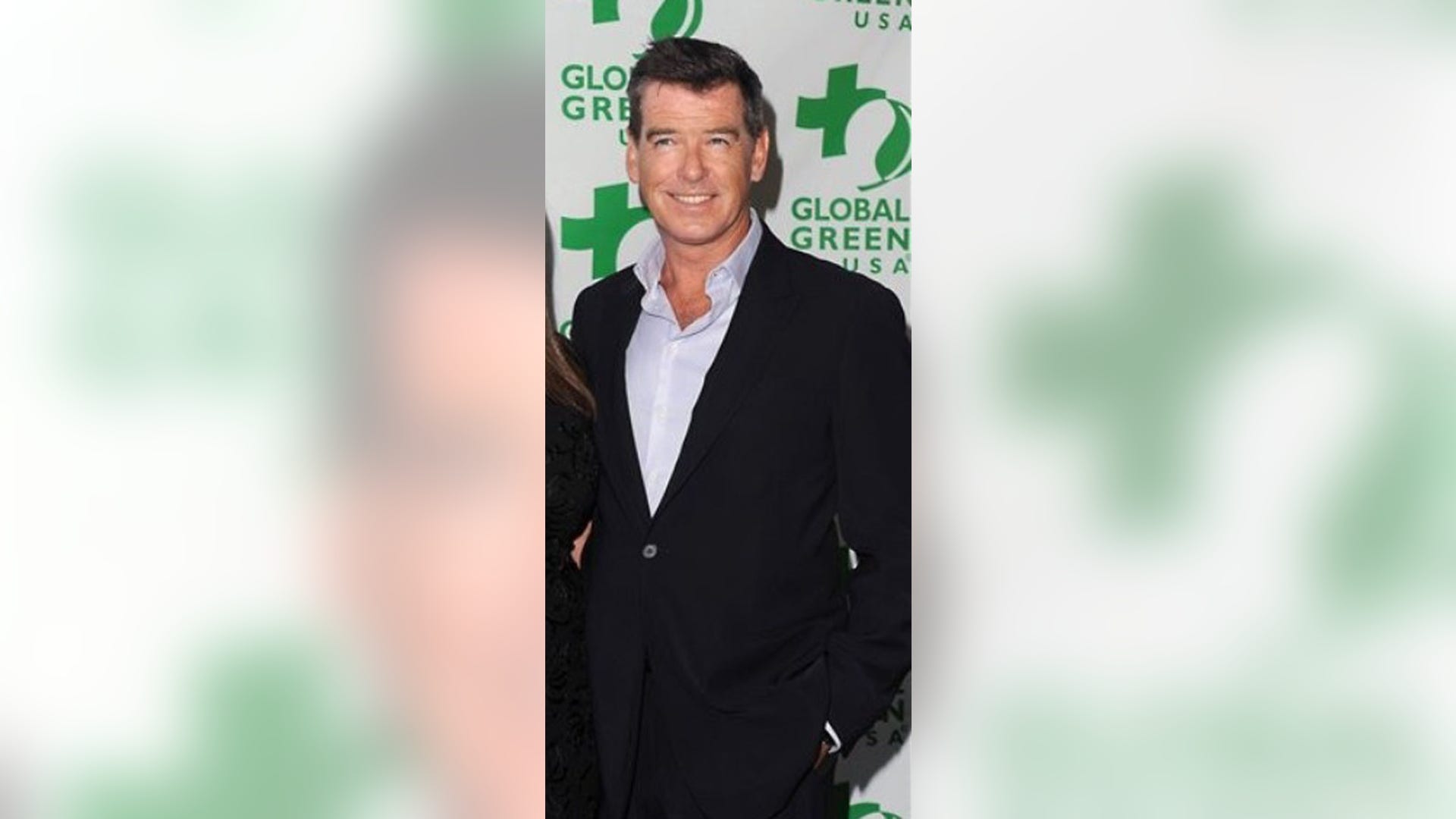 Pierce_Brosnan_asukfg