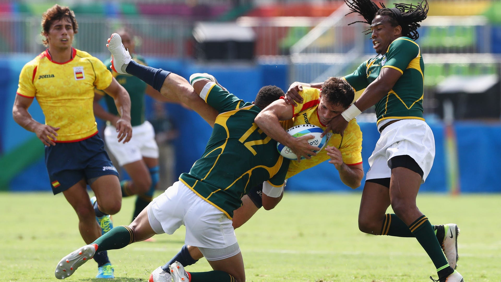 GettyImages_587599640_master