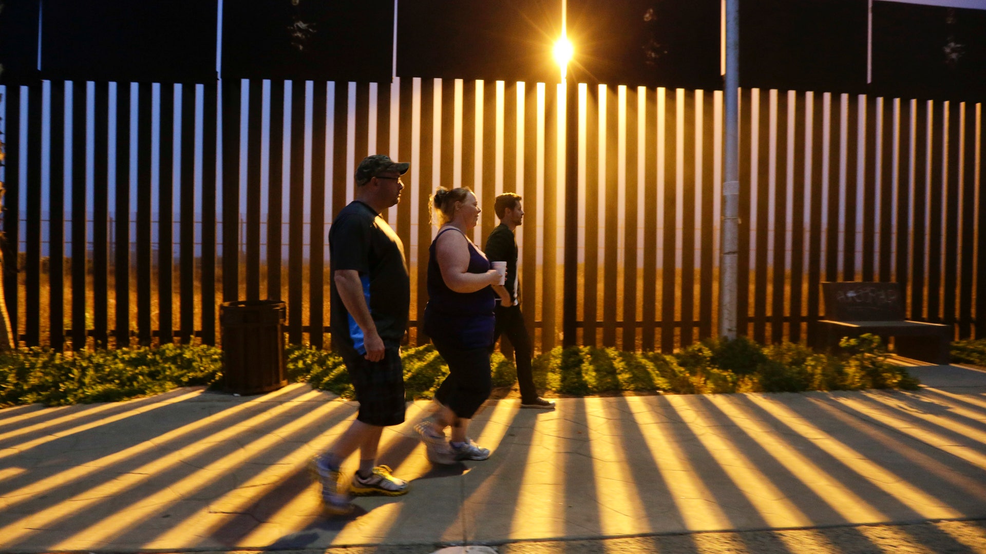 San_Diego_border__8_