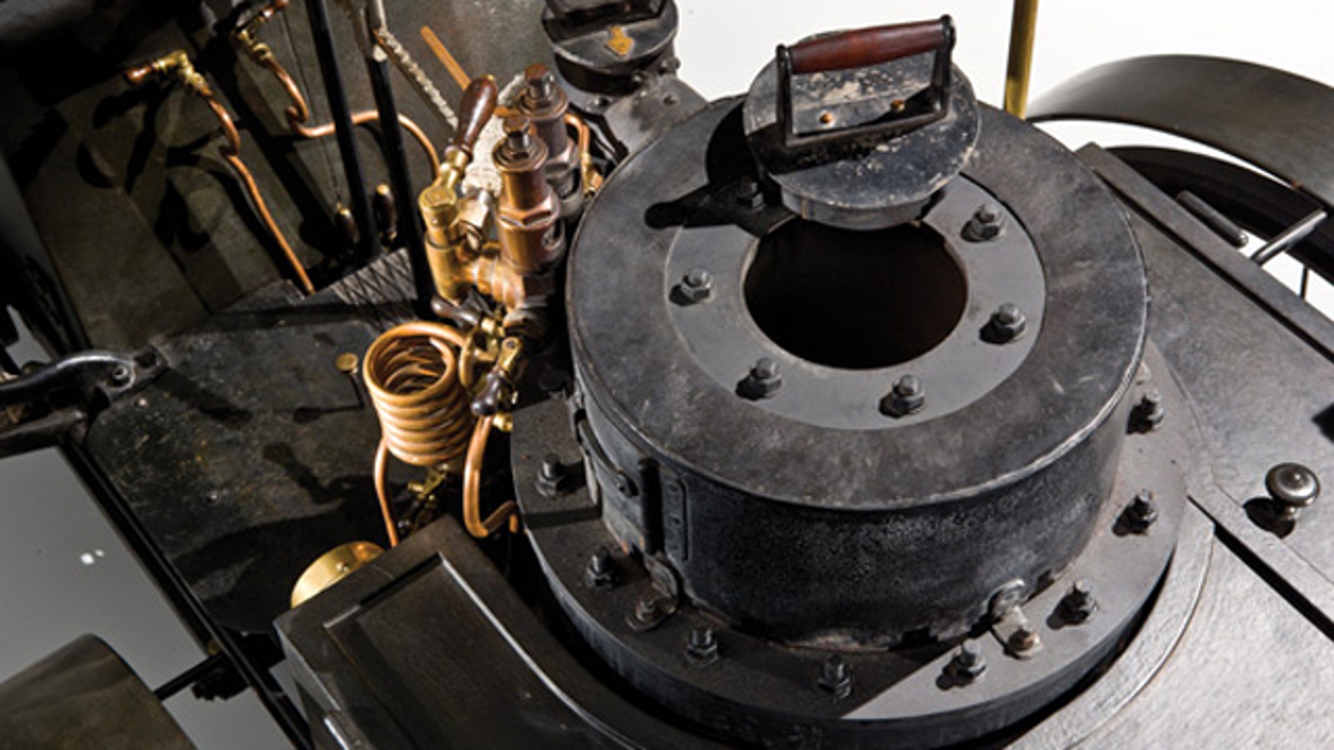 1884 De Dion Bouton Et Trepardoux Dos-A-Dos Steam Runabout