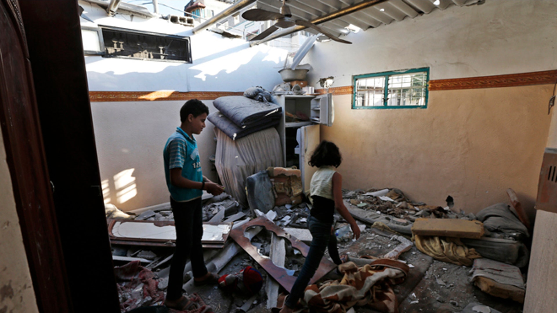 Israel clashes with Hamas in Gaza Strip