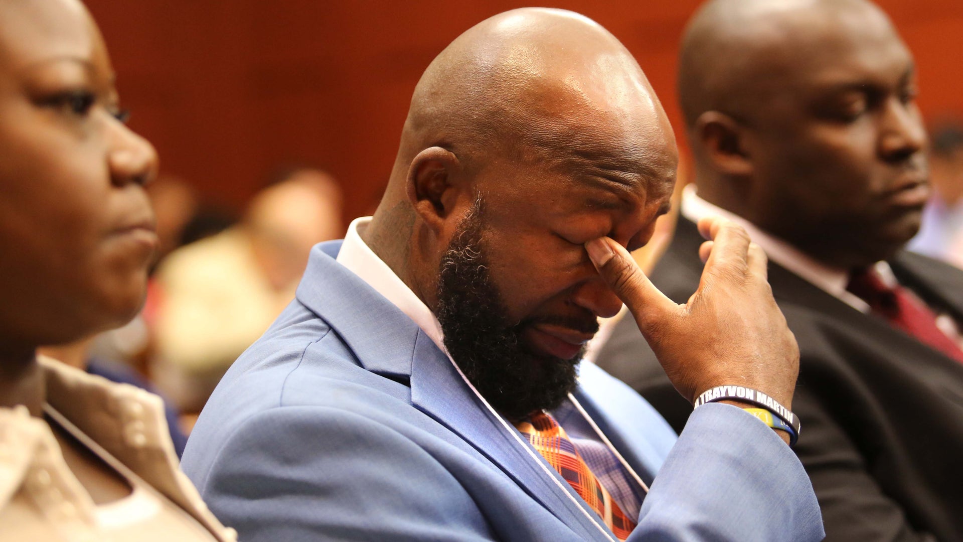 ZIMMERMAN_MARTIN_DAD_CRY