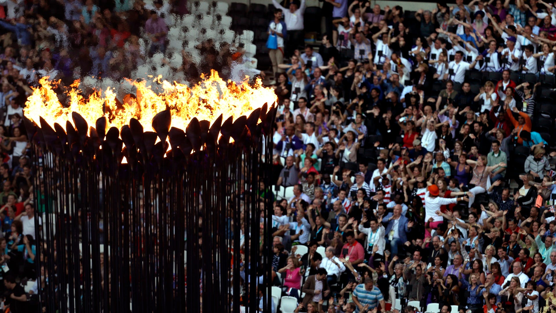 London_Olympics_Closi_Llen