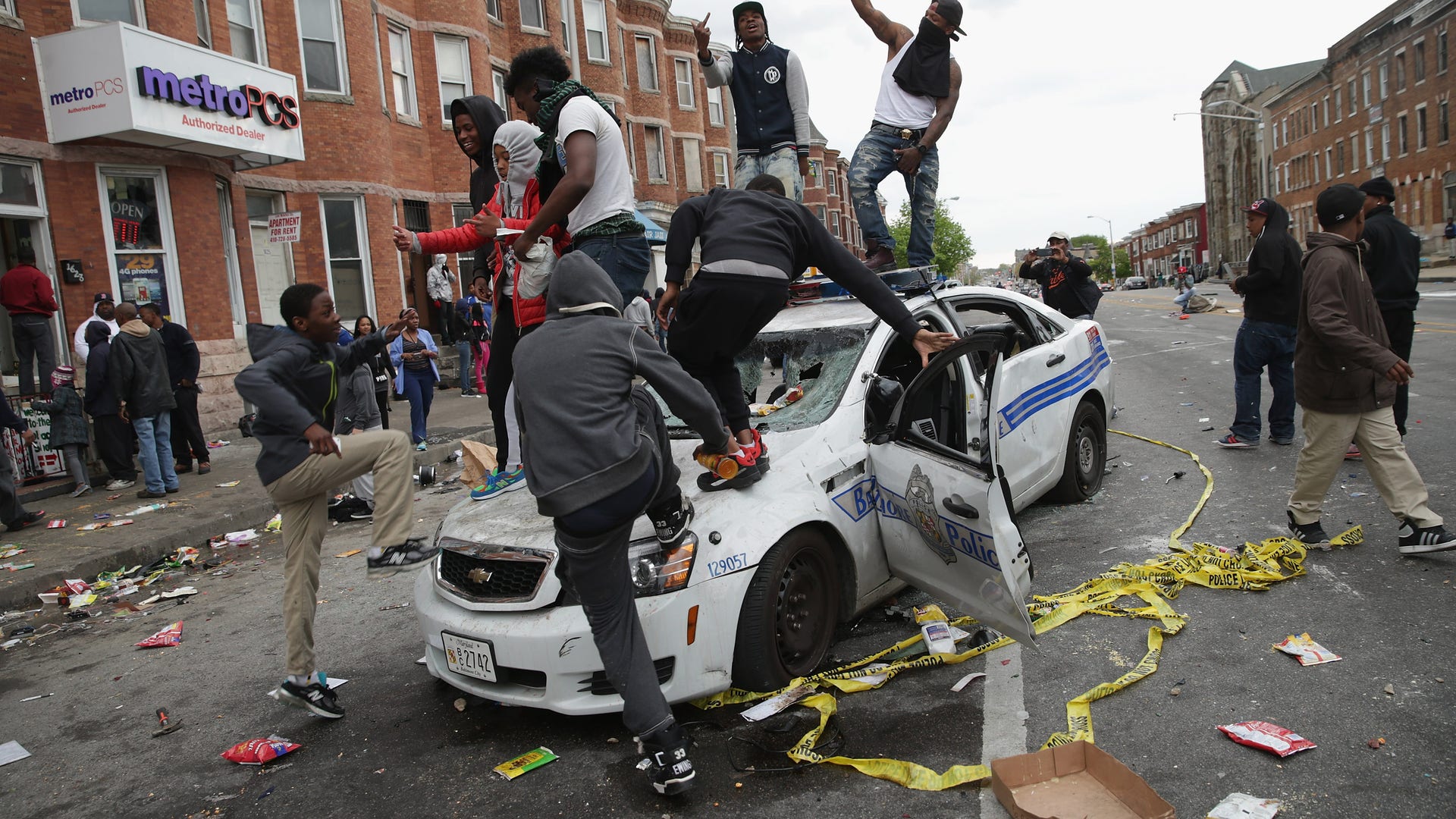 Baltimore_Riots_Latino__22_