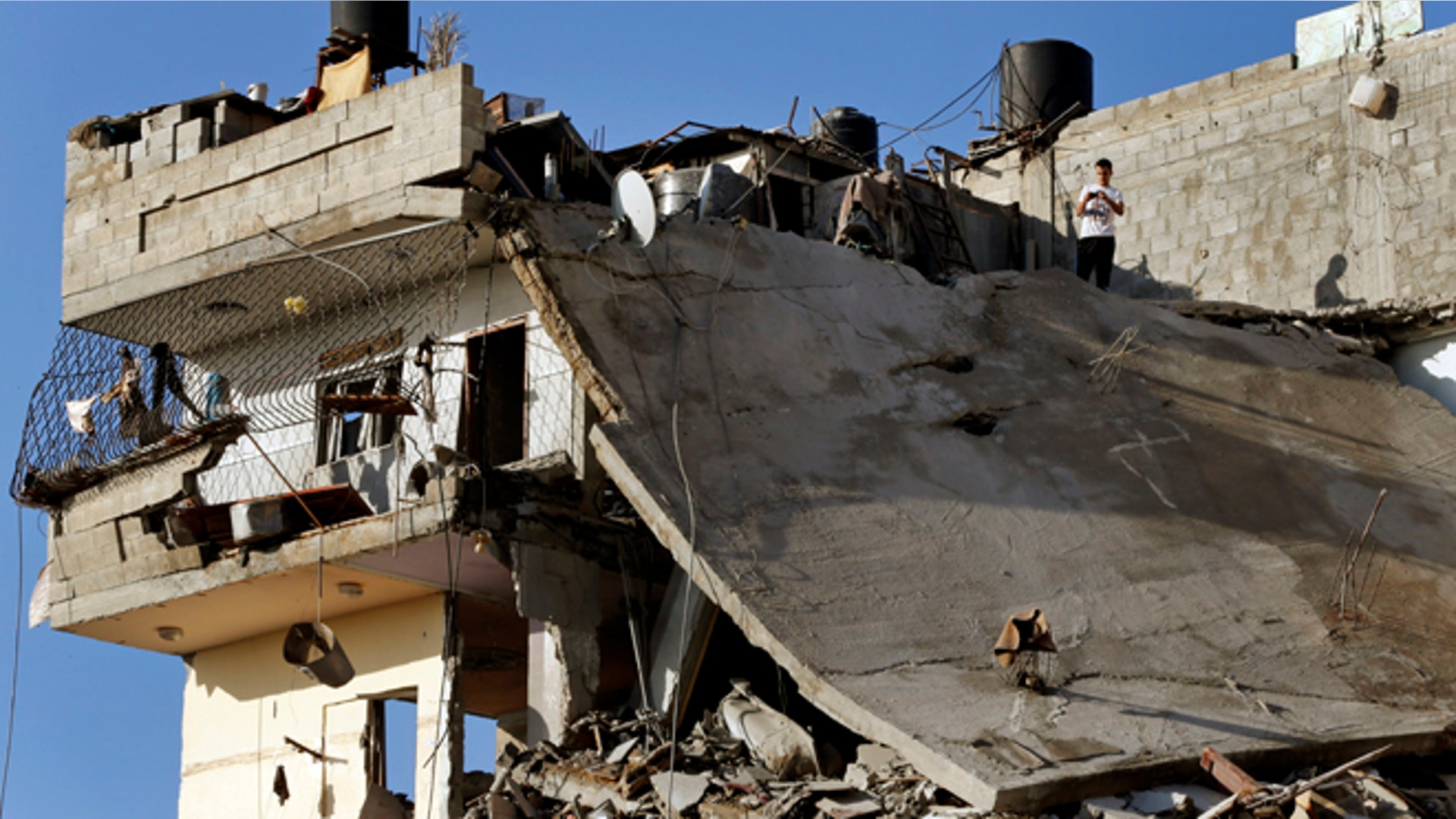 Israel clashes with Hamas in Gaza Strip