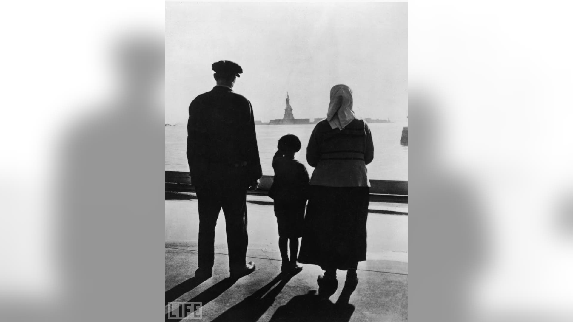 Statue of Liberty: Ellis Island, America,  1930s