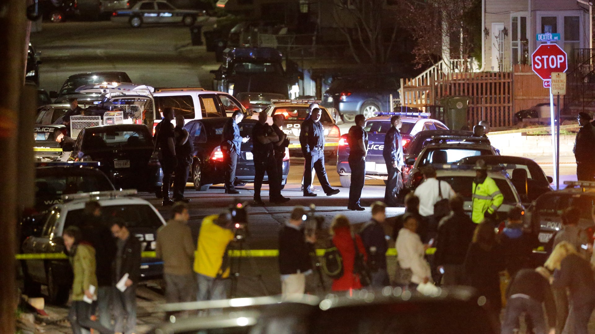 Police_Converge_Mass_Vros__13_