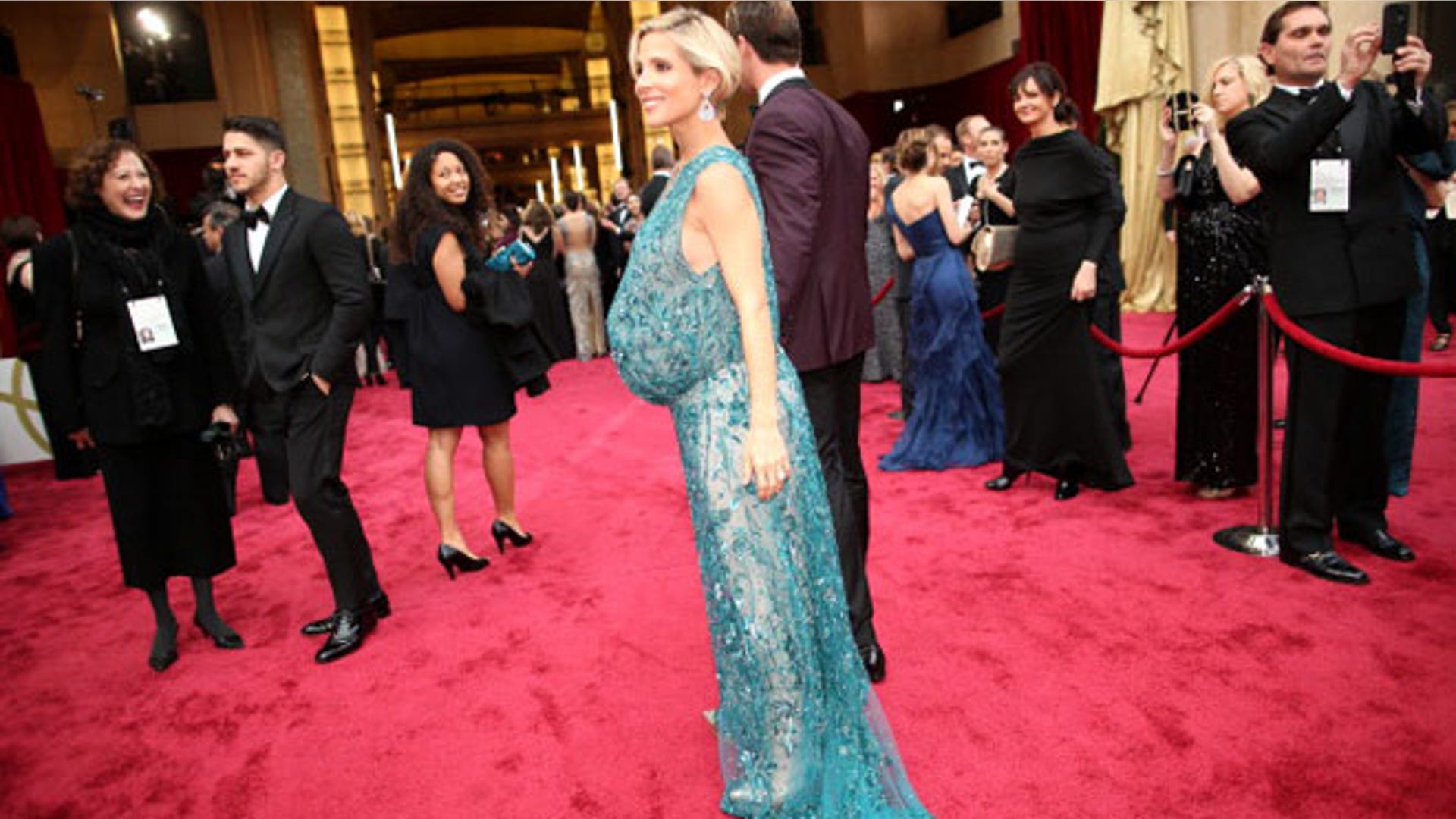 Elsa_Pataky_red_Carpet_86th_Oscars