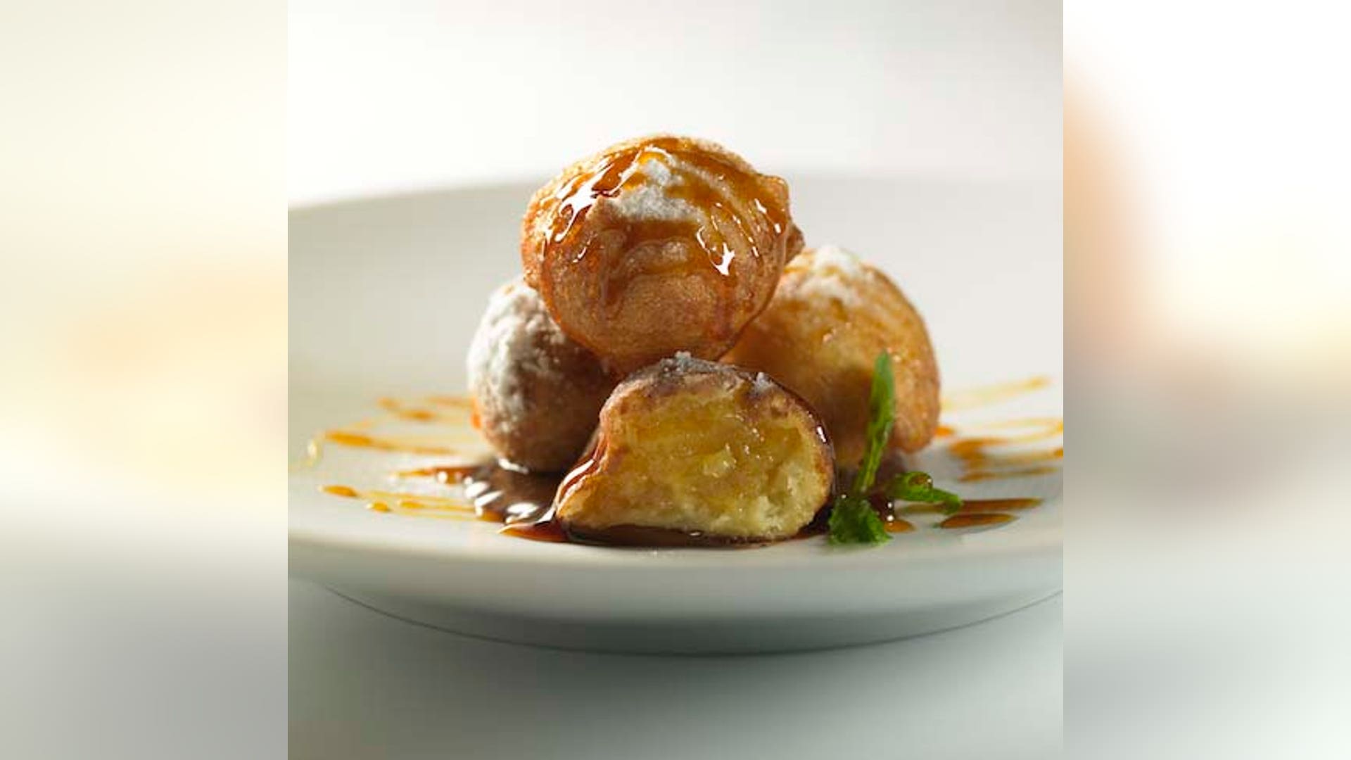 FNL dessert yuqitas rellenas de aranza con chocolate