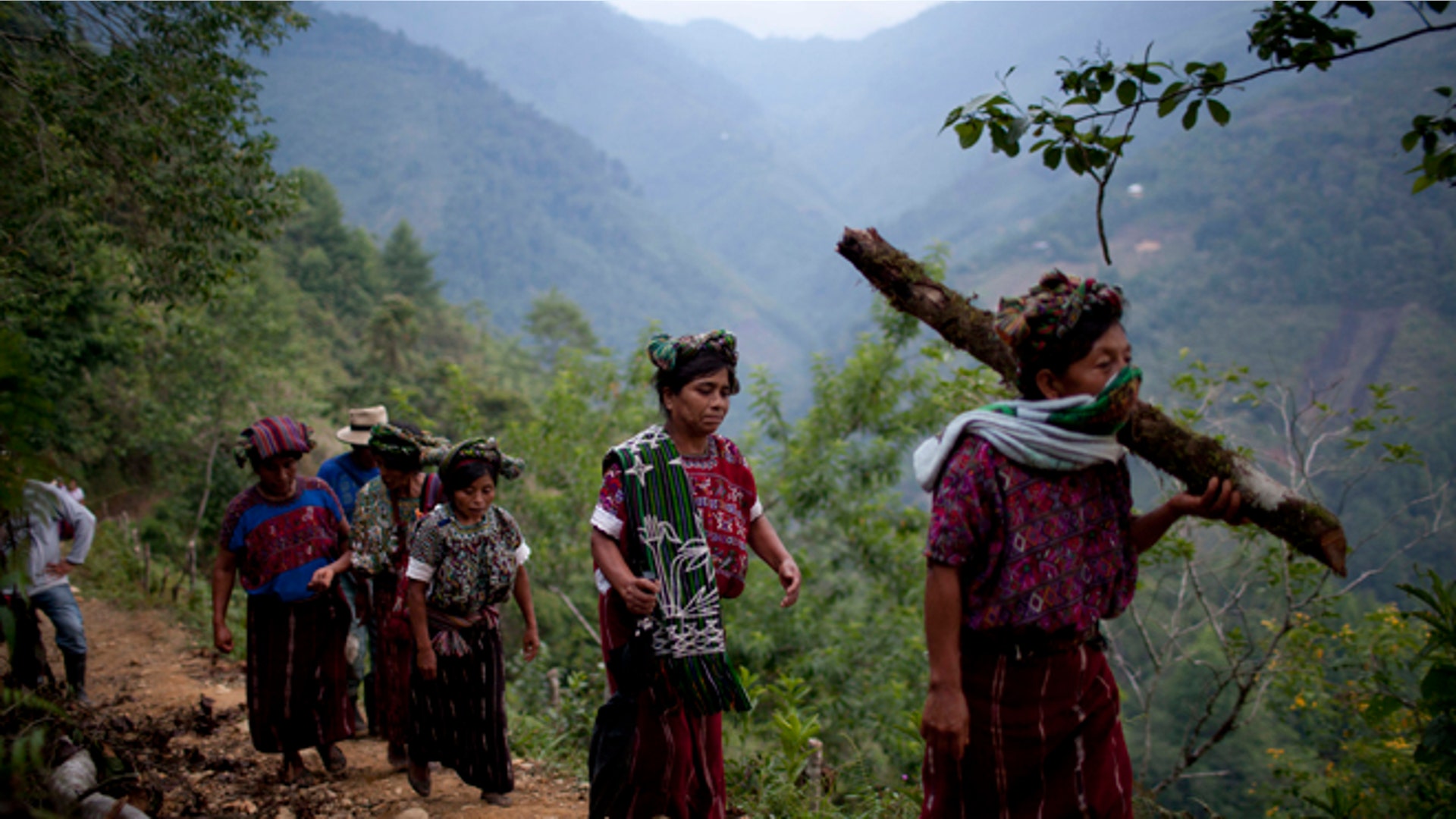 Guatemala_Ixil_Mayans_Grat_15_