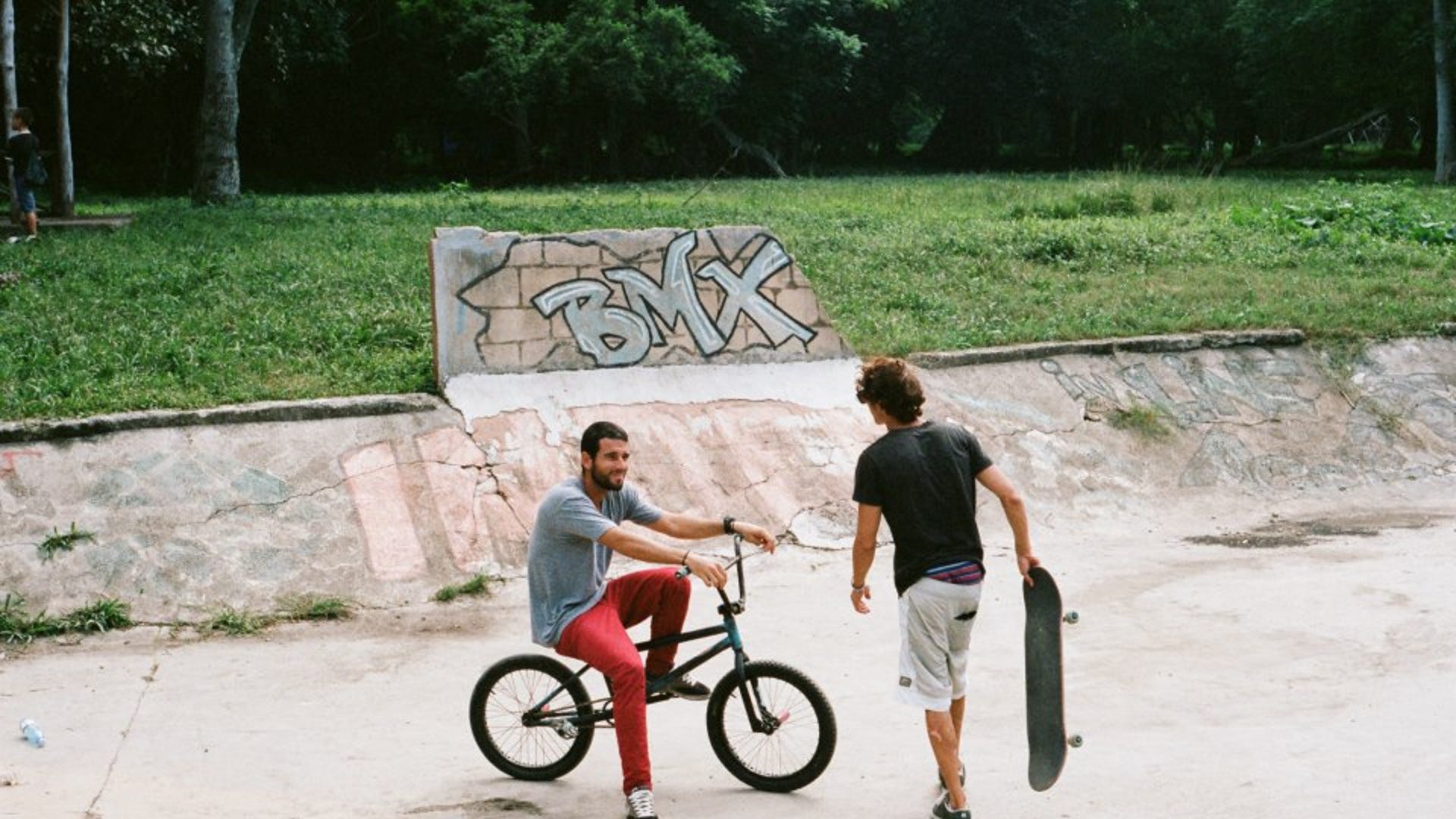 559251_10101501034506619_1695158253_n