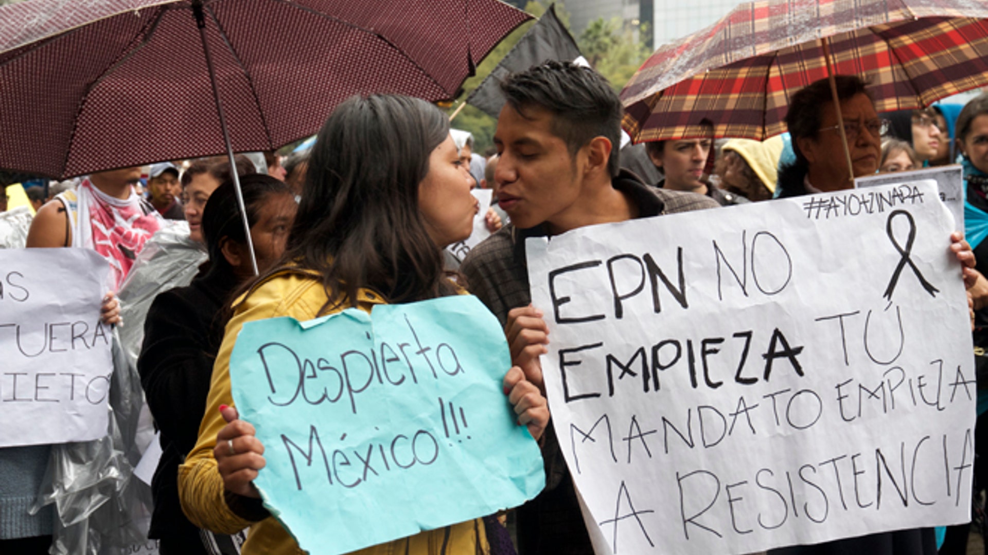 DJ_Mex_City_Protests_18
