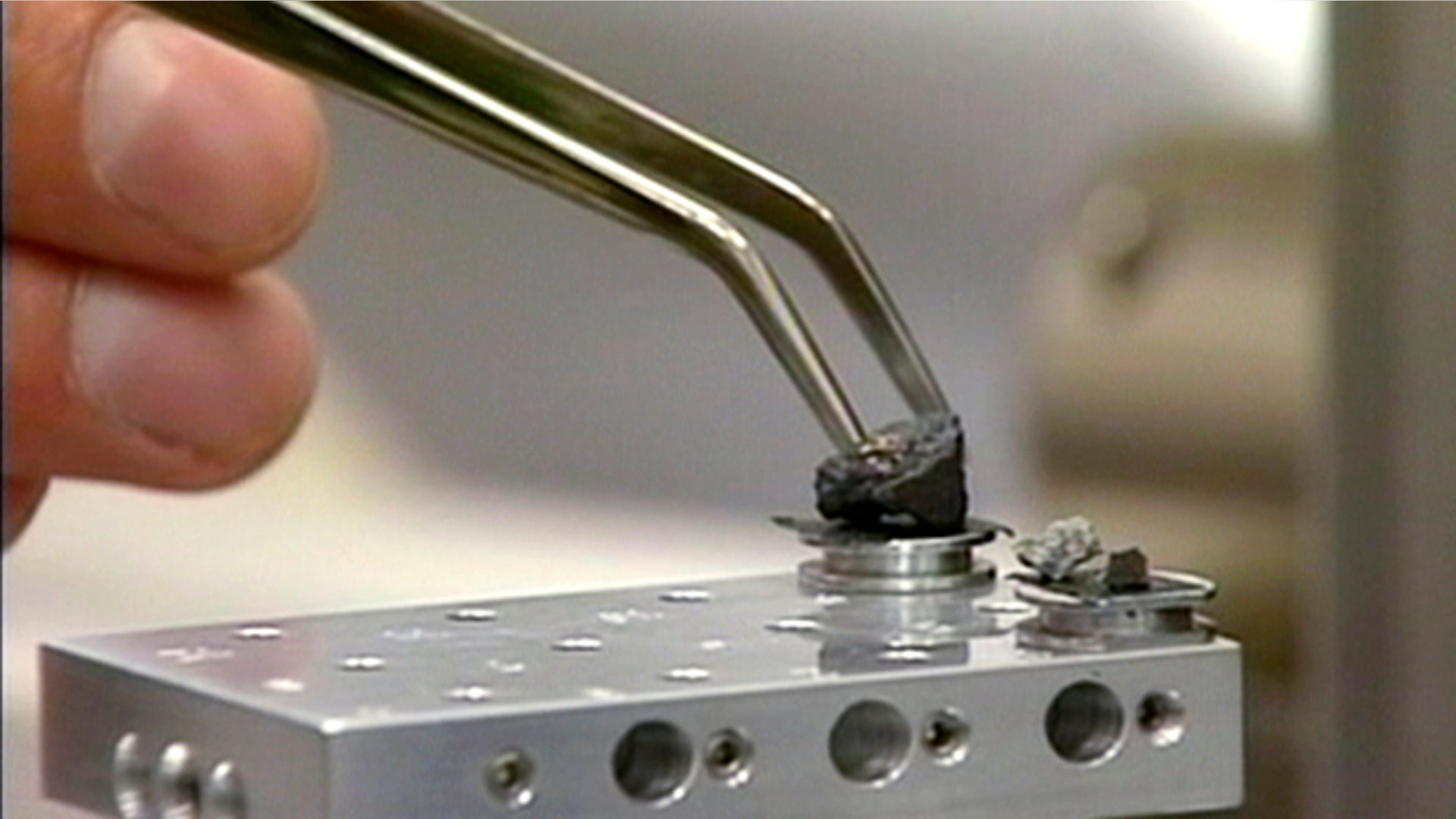 Russia_Meteorite_gold_rush_5