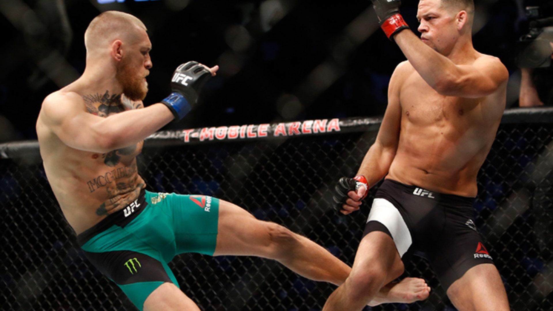 Diaz_McGregor_202_Latino4