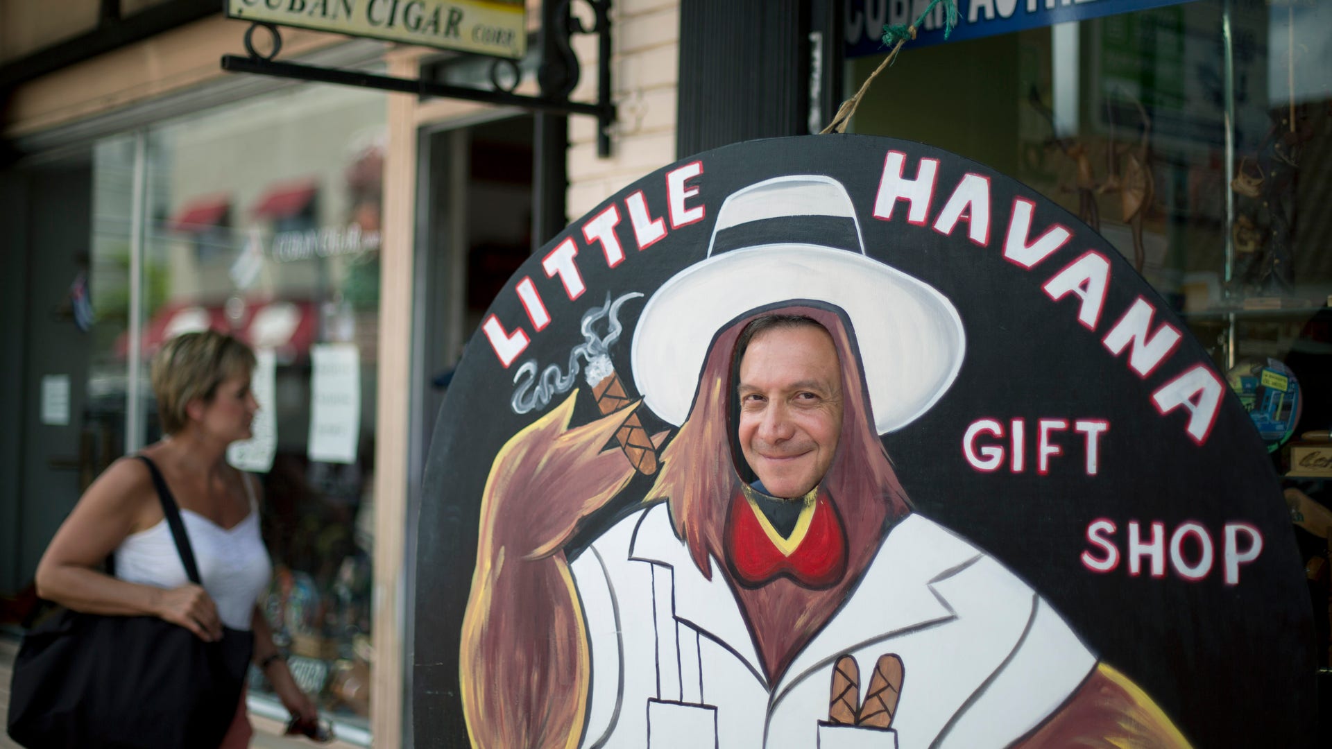 Miami_Calle_Ocho_Tour_Vros__6_