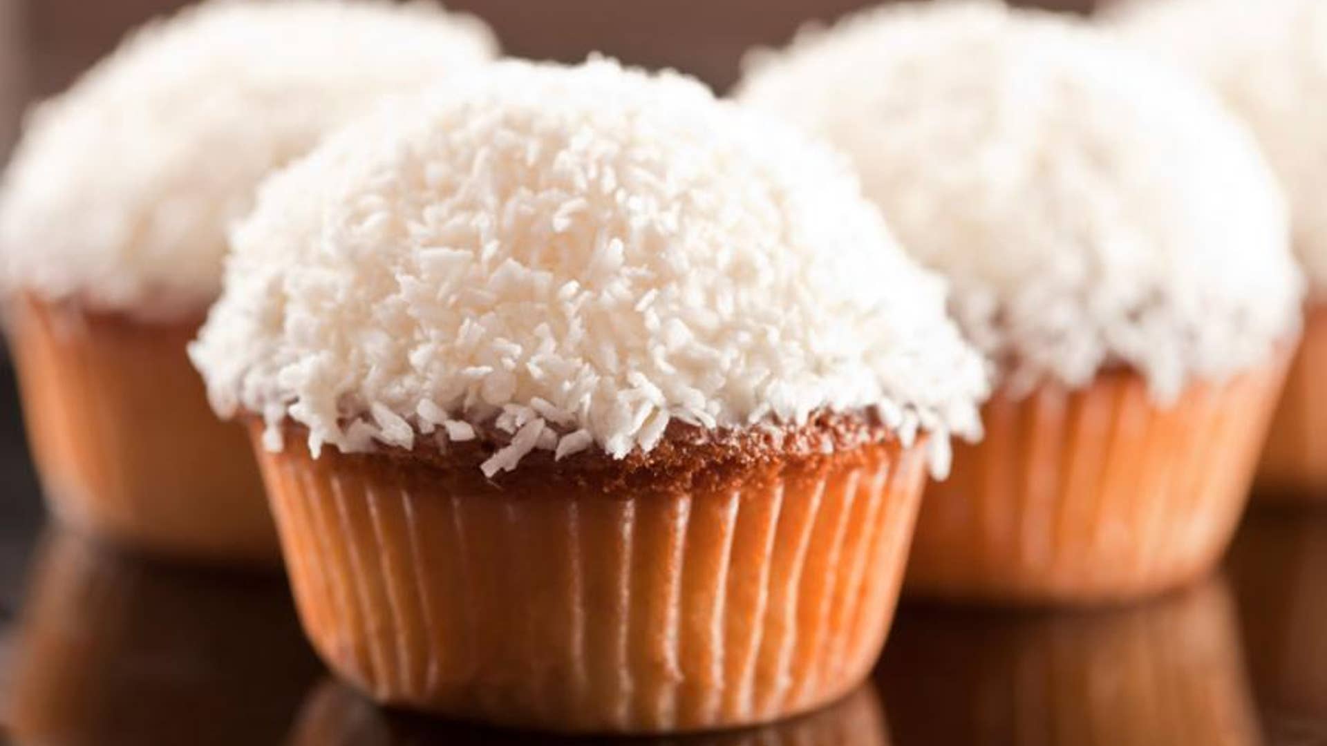 Coconut Chiffon Cupcakes With Marshmallow Frosting