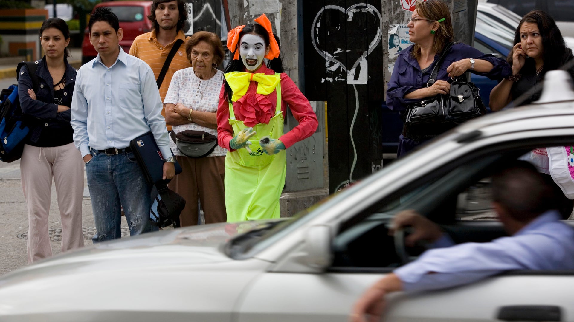 Venezuela_Mimes_4