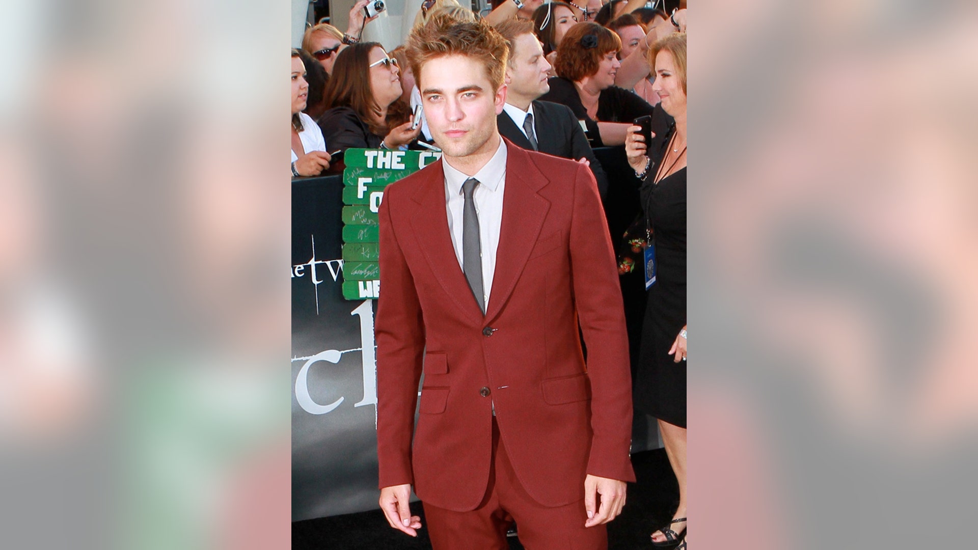 Robert Pattinson in Los Angeles