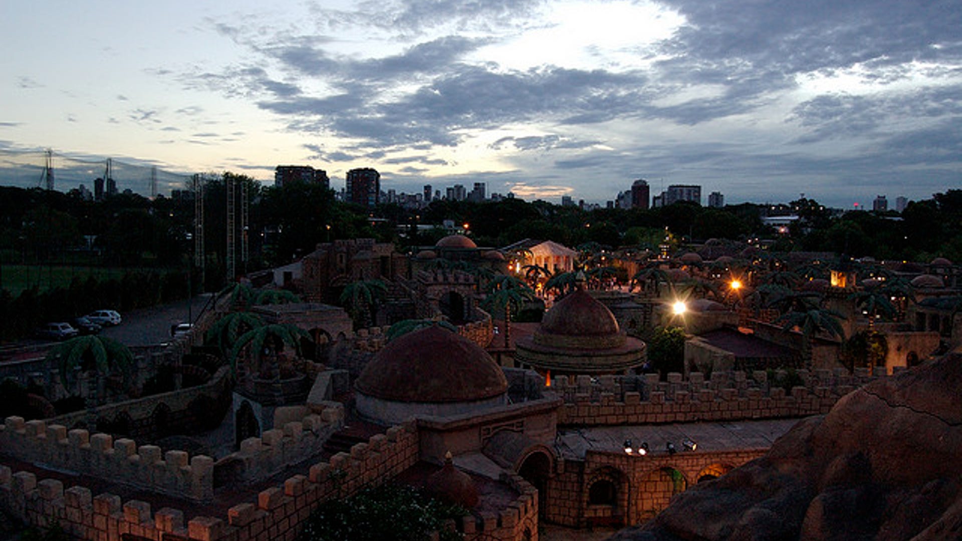 Tierra Santa evening